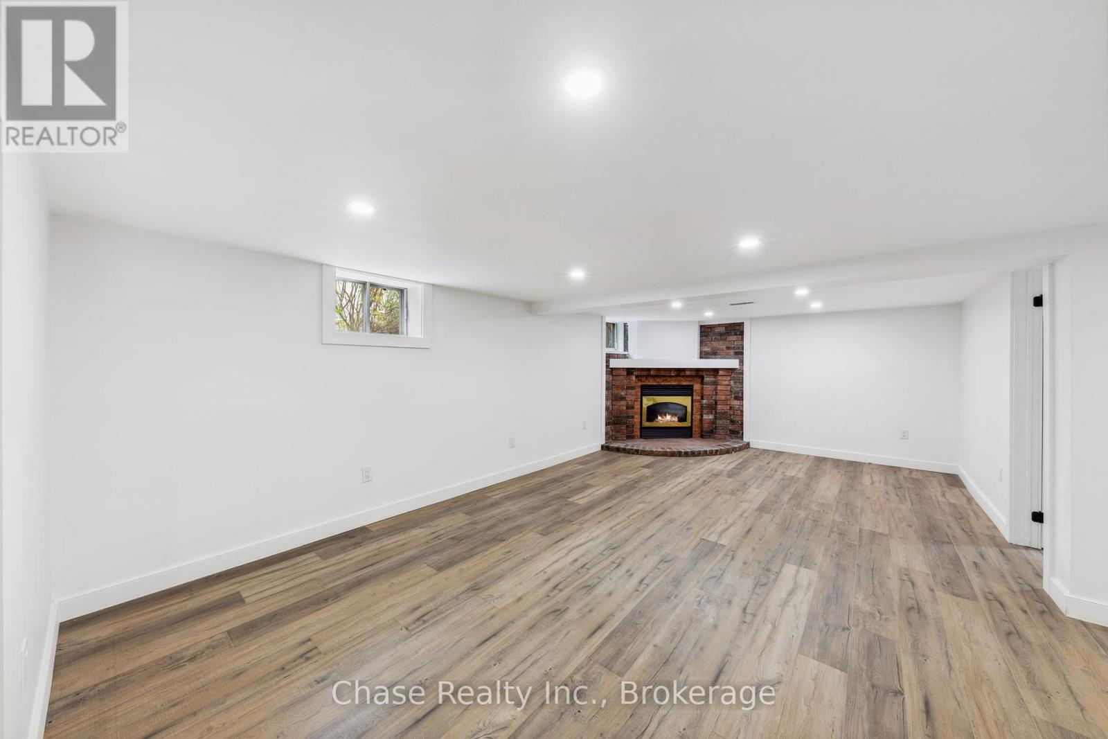 68 Fox Street, Penetanguishene, Ontario  L9M 1C6 - Photo 32 - S12150486