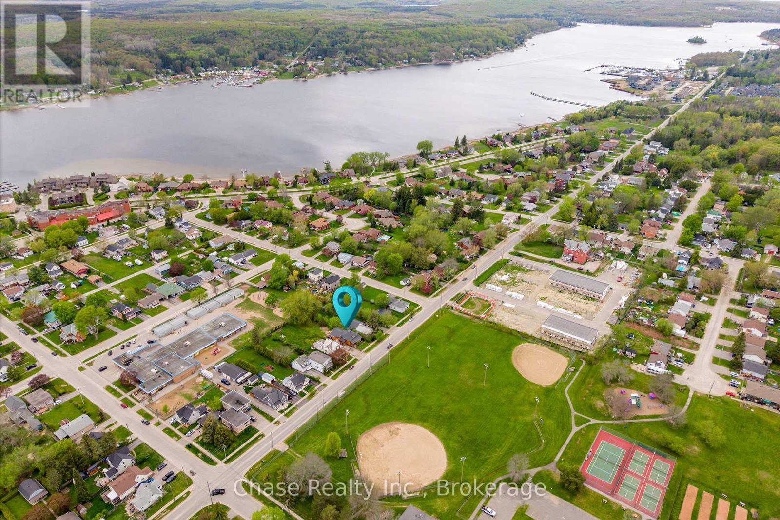 68 Fox Street, Penetanguishene, Ontario  L9M 1C6 - Photo 48 - S12150486