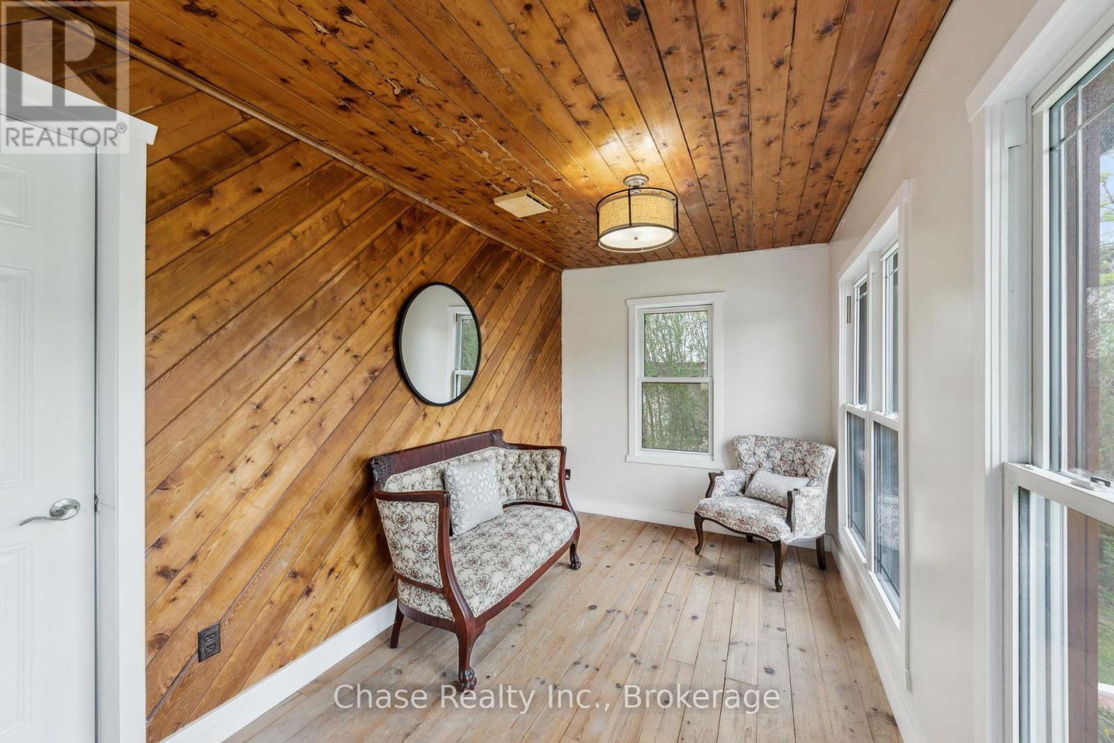 Property at 68 FOX STREET image 5