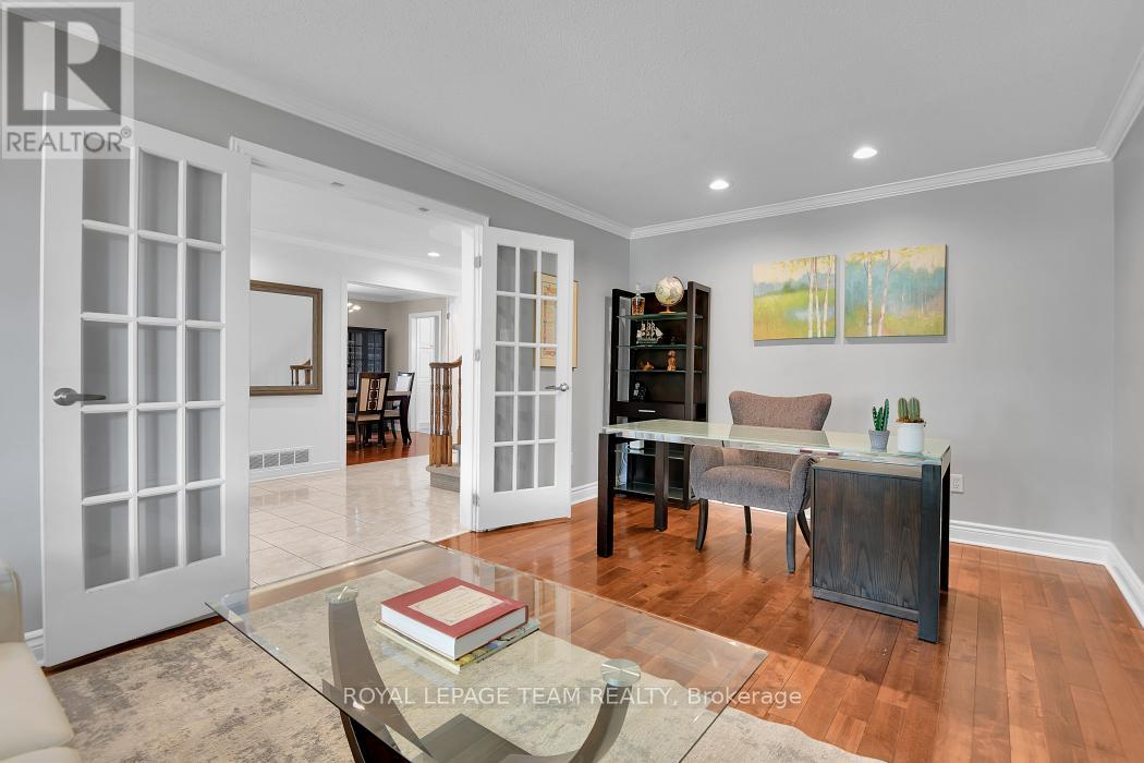 21 Mayford Street, Ottawa, Ontario  K2G 6A7 - Photo 7 - X12129416