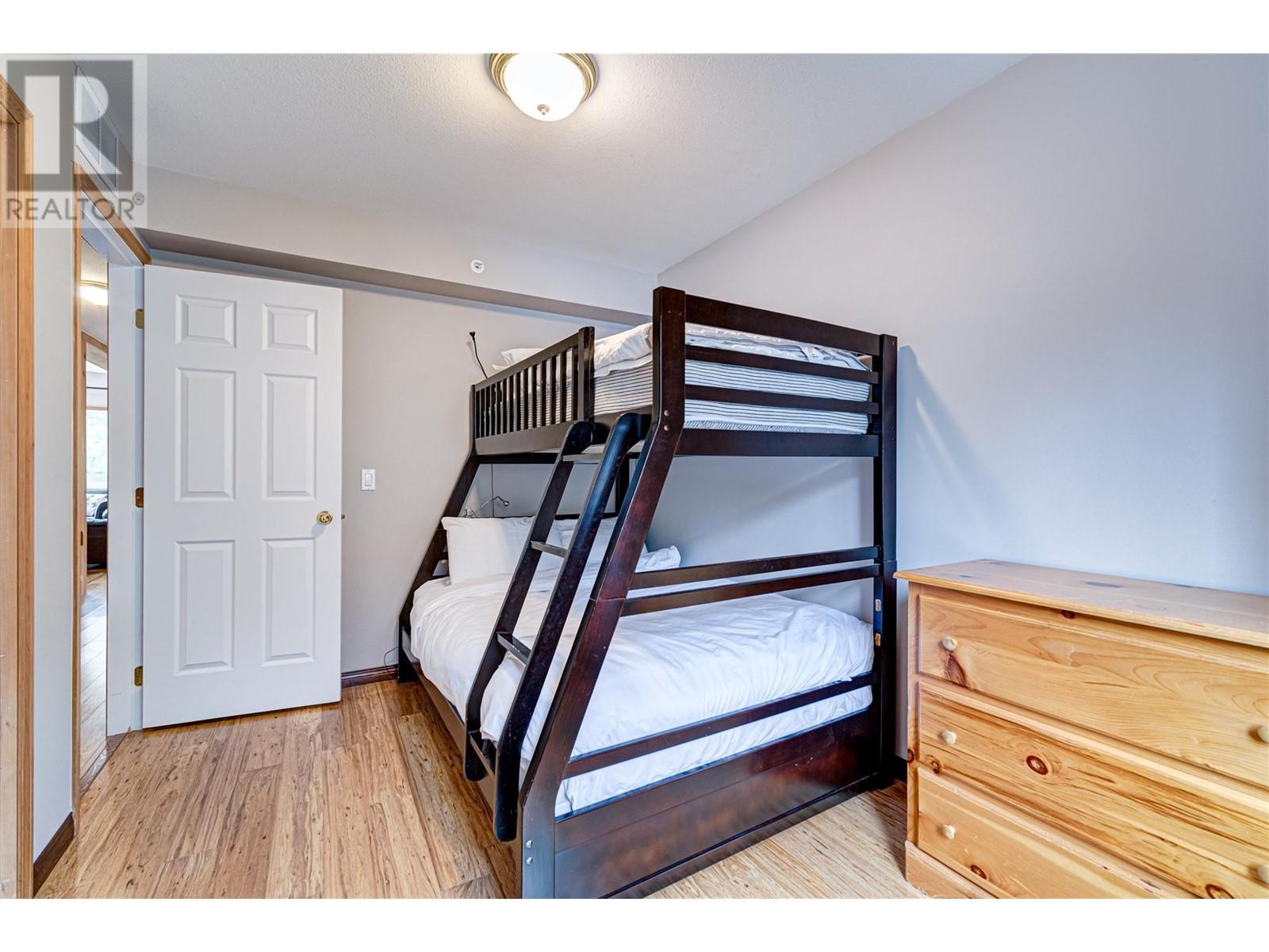5423 Boomerang Way Unit# 4, Fernie, British Columbia  V0B 1M6 - Photo 22 - 10348023