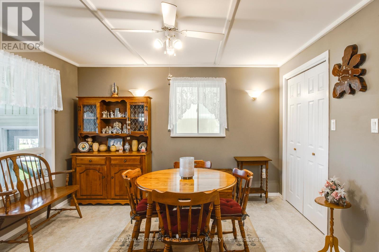 Property at 37 NORTHLAND ROAD image 5