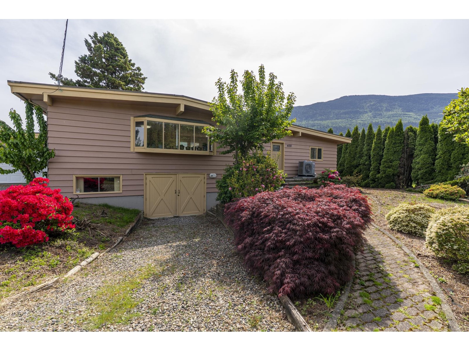 4120 Stewart Road, Yarrow, Yarrow, British Columbia  V2R 5G6 - Photo 2 - R3002905