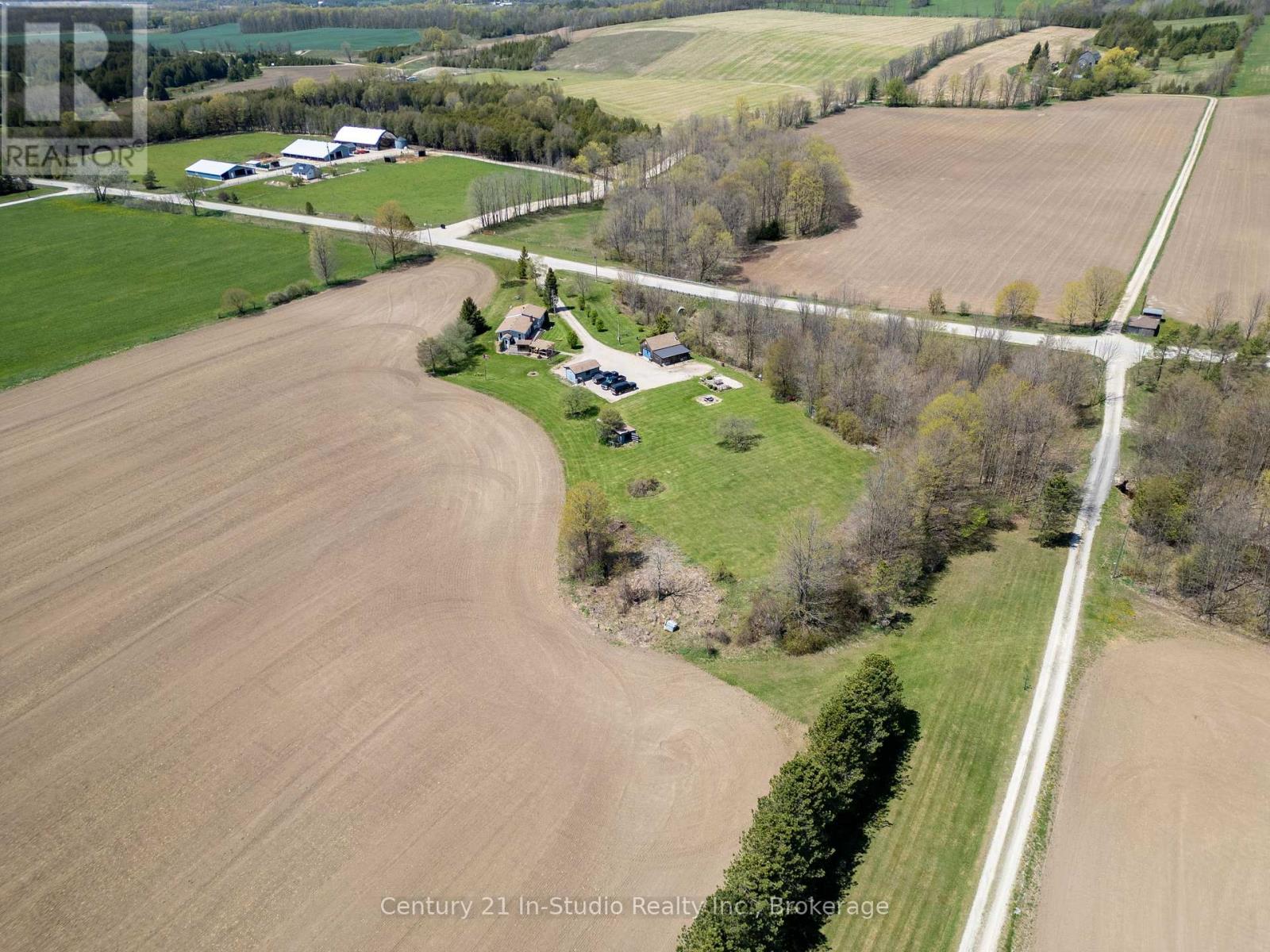 382386 Concession 4 Ndr, West Grey, Ontario  N4N 3B9 - Photo 5 - X12150360
