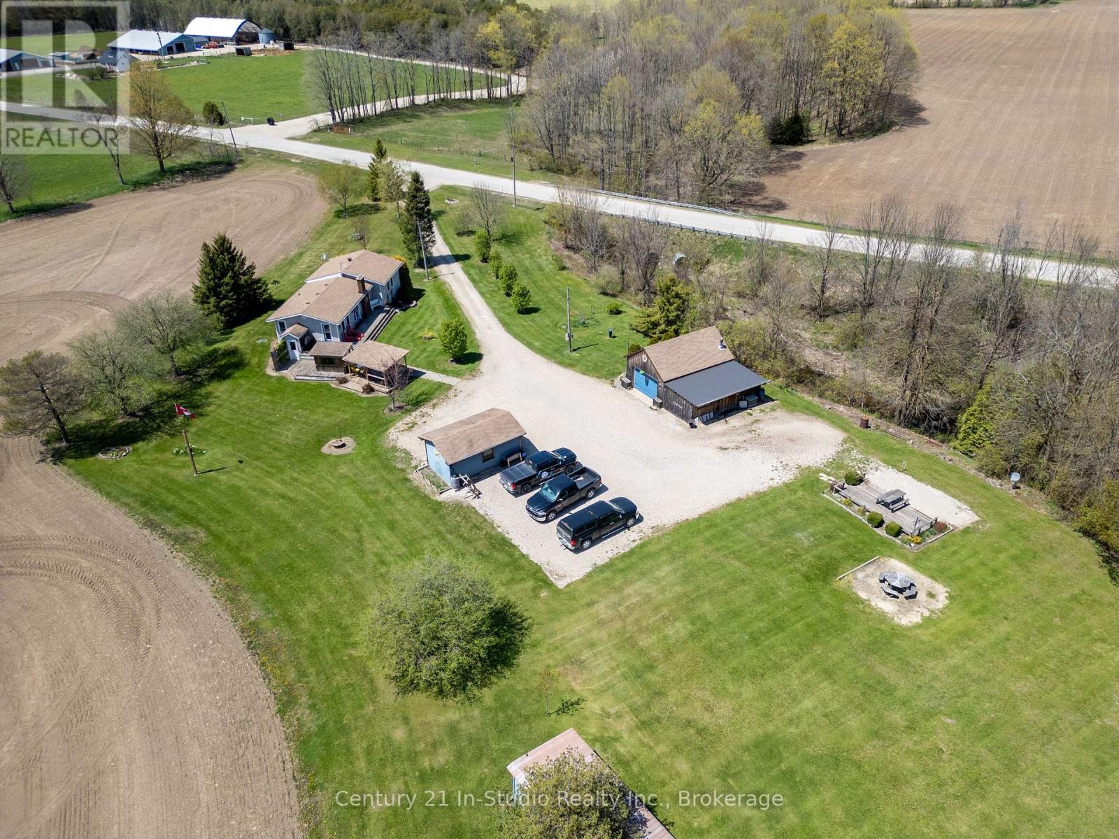 382386 Concession 4 Ndr, West Grey, Ontario  N4N 3B9 - Photo 6 - X12150360