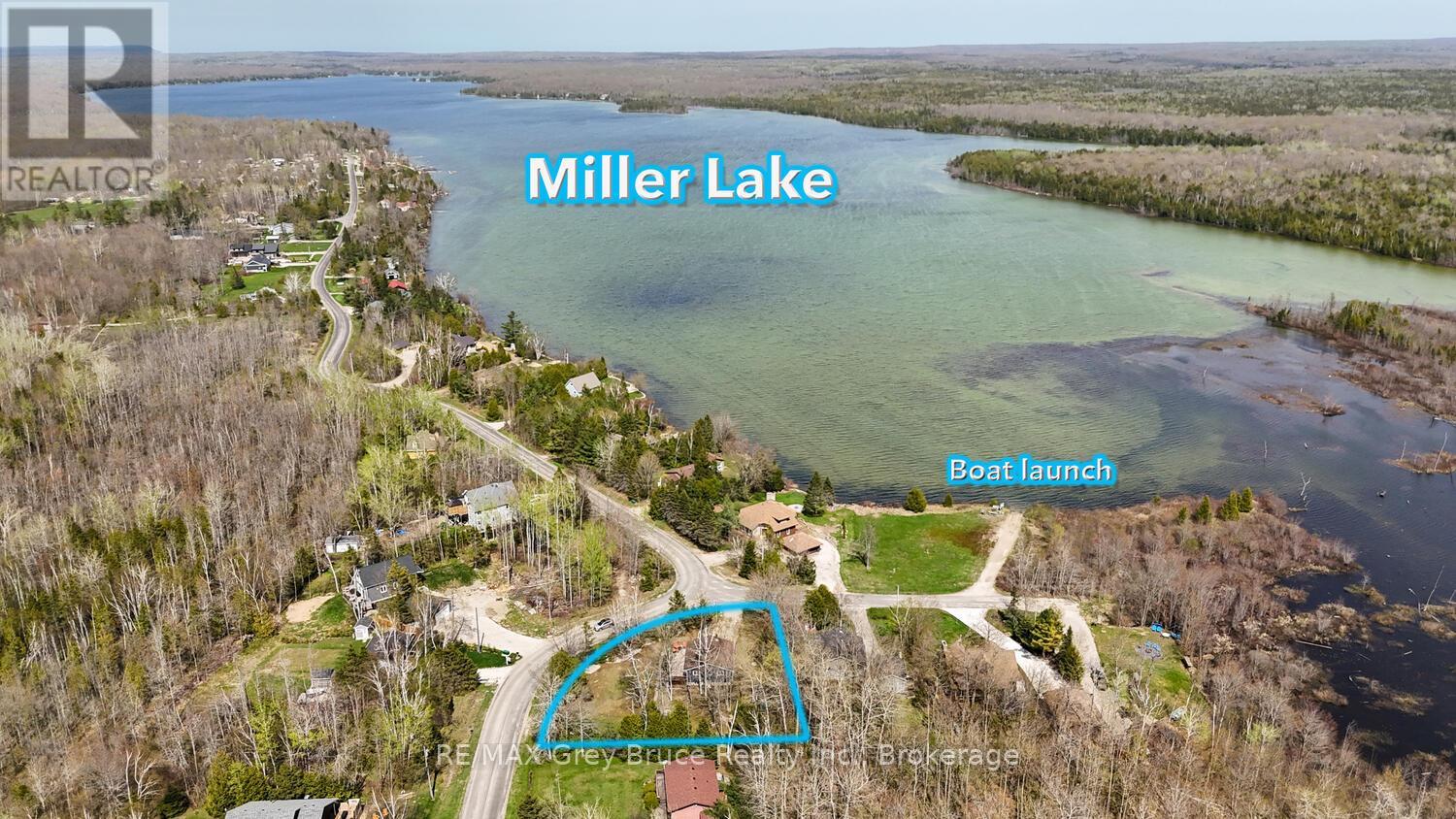 Property at 136 MAPLE DRIVE image 3