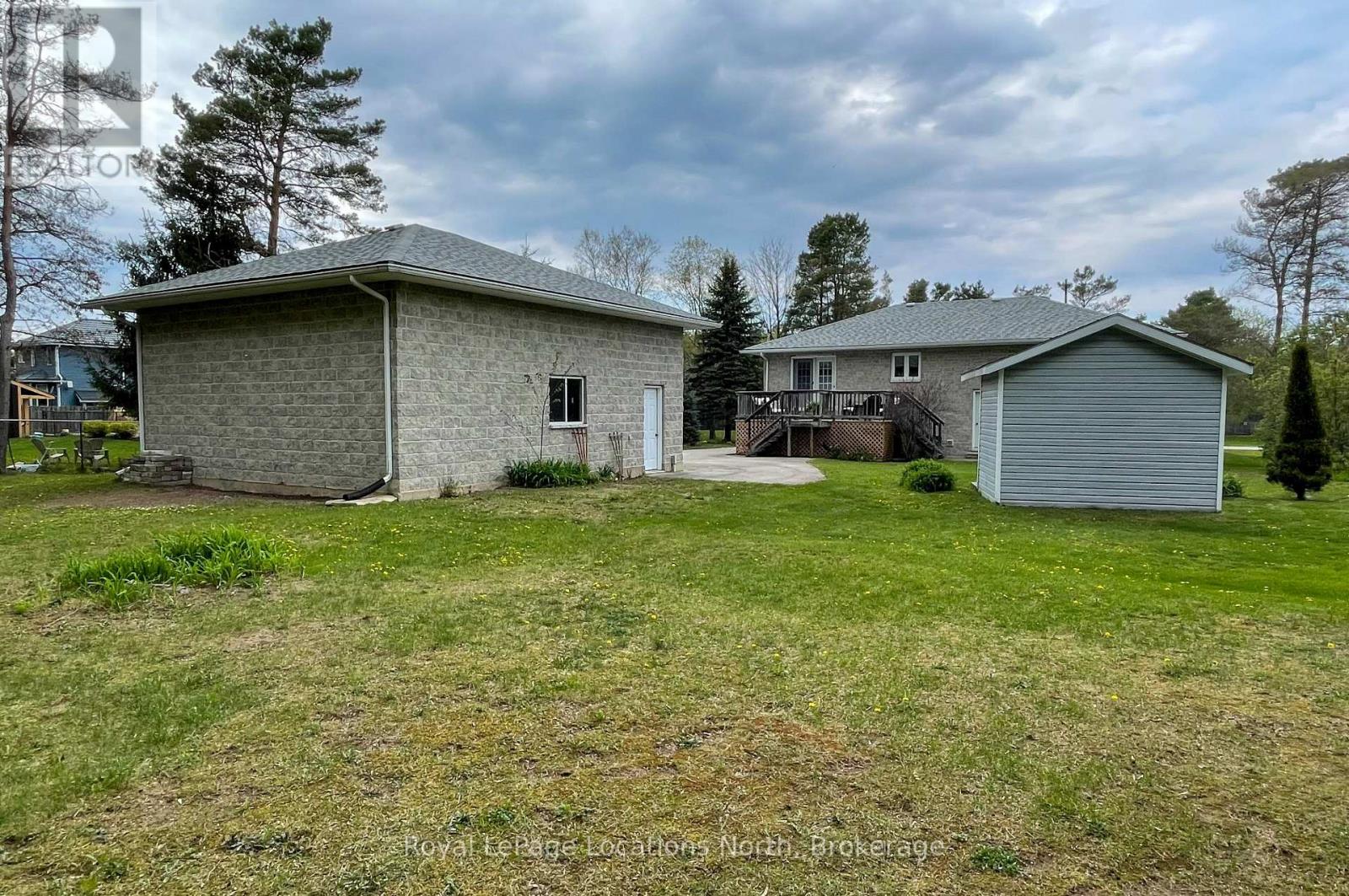 30 Pine Tree Drive, South Bruce Peninsula, Ontario N0H 1P0 - Photo 10 - X12150422