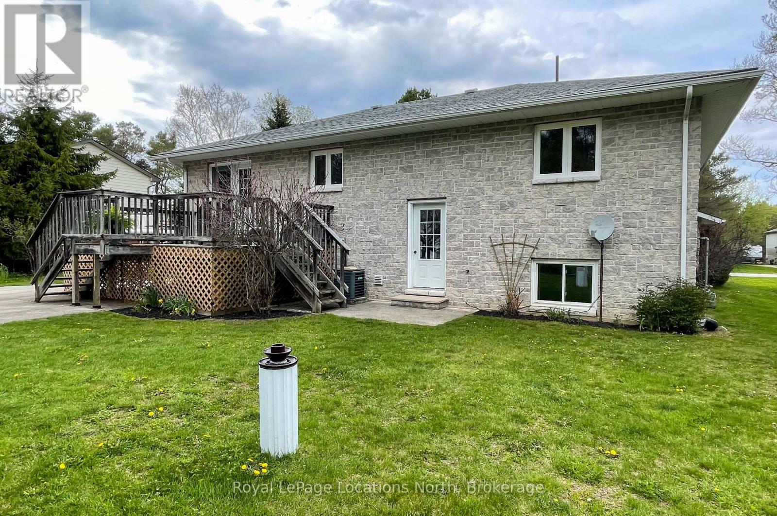 30 Pine Tree Drive, South Bruce Peninsula, Ontario N0H 1P0 - Photo 12 - X12150422