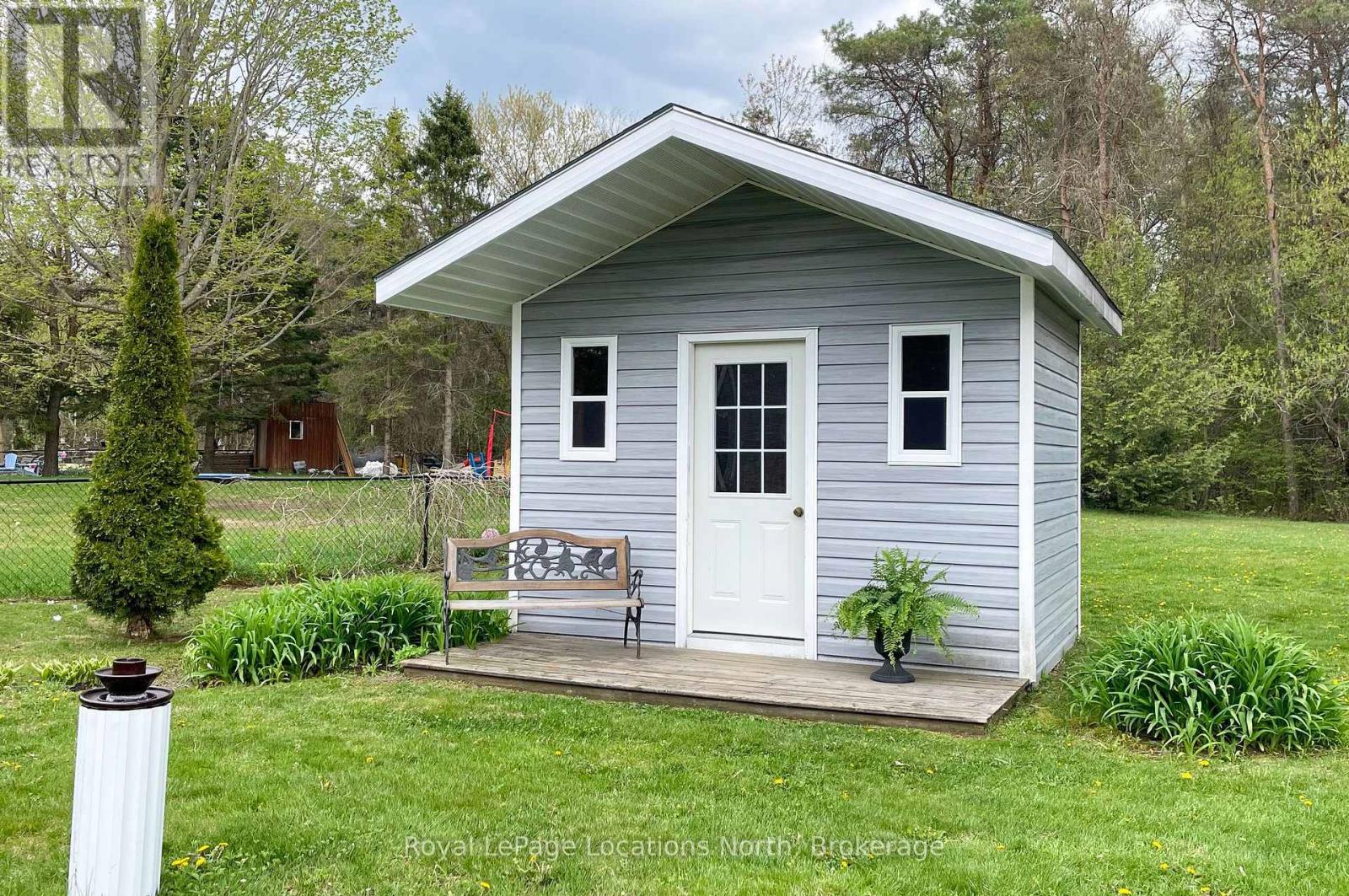 30 Pine Tree Drive, South Bruce Peninsula, Ontario  N0H 1P0 - Photo 8 - X12150422