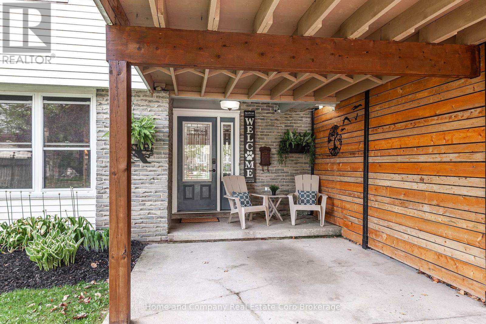 15 Babb Crescent, Stratford, Ontario  N5A 7A9 - Photo 3 - X12150469