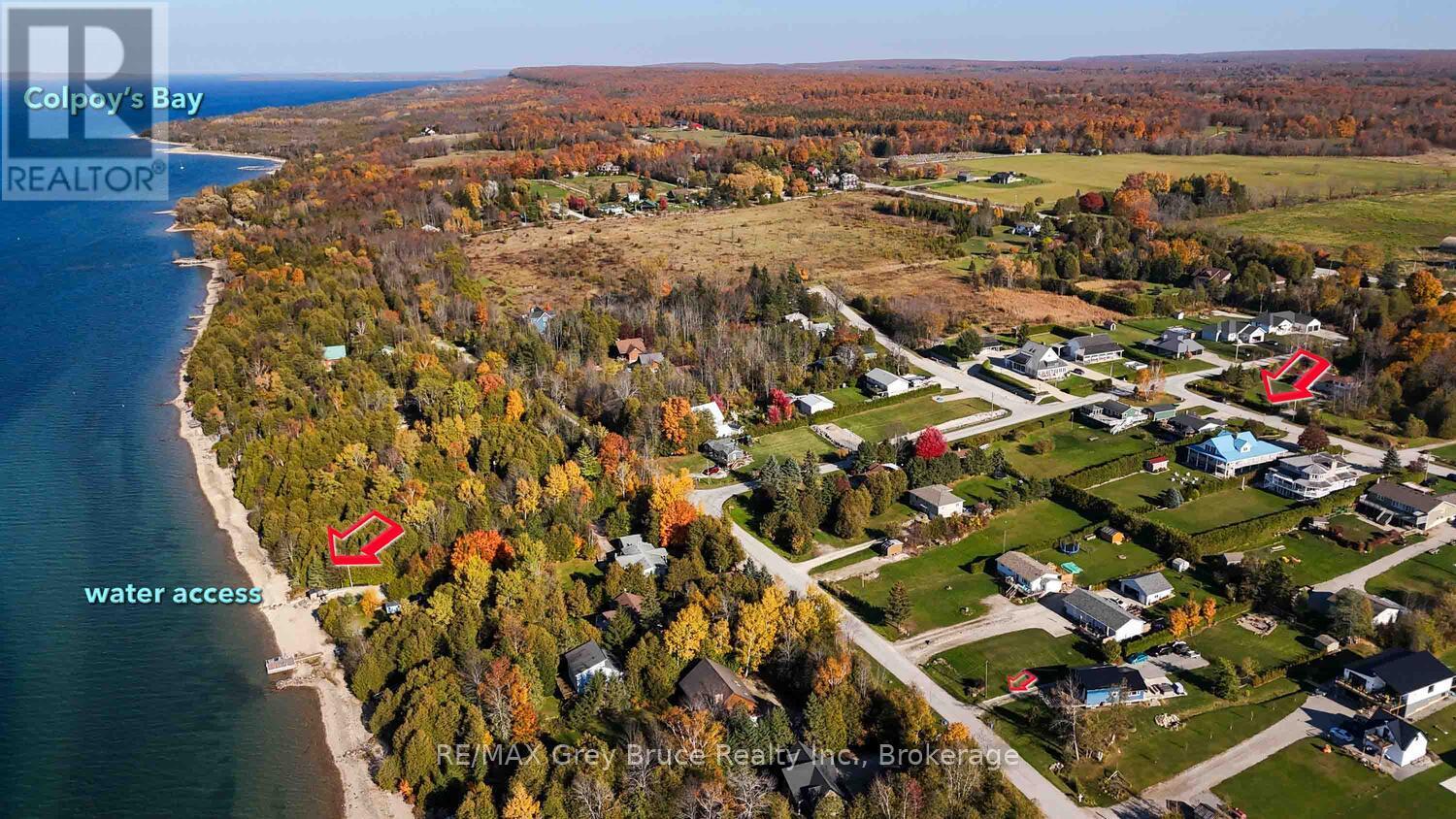 151 Grandore Street W, Georgian Bluffs, Ontario  N0H 2T0 - Photo 3 - X12150532