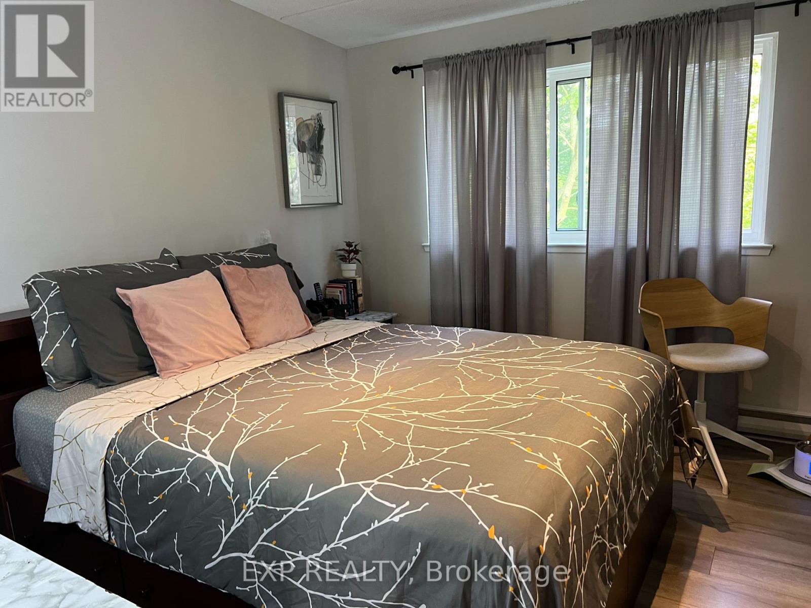 216 - 180 Mississauga Valley Boulevard, Mississauga, Ontario  L5A 3M2 - Photo 19 - W12132078