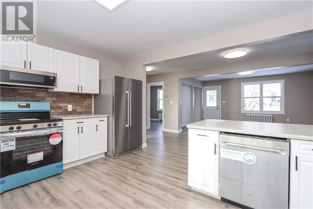 Property at 529 Haig Street image 2