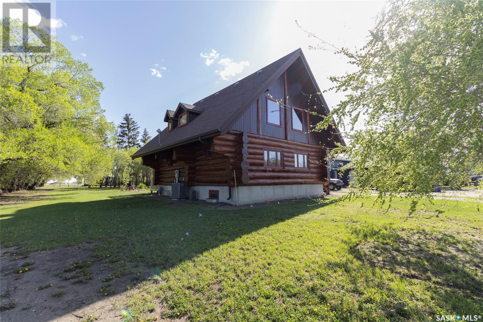 355 Clark Avenue, Asquith, Saskatchewan  S0K 0J0 - Photo 3 - SK006001