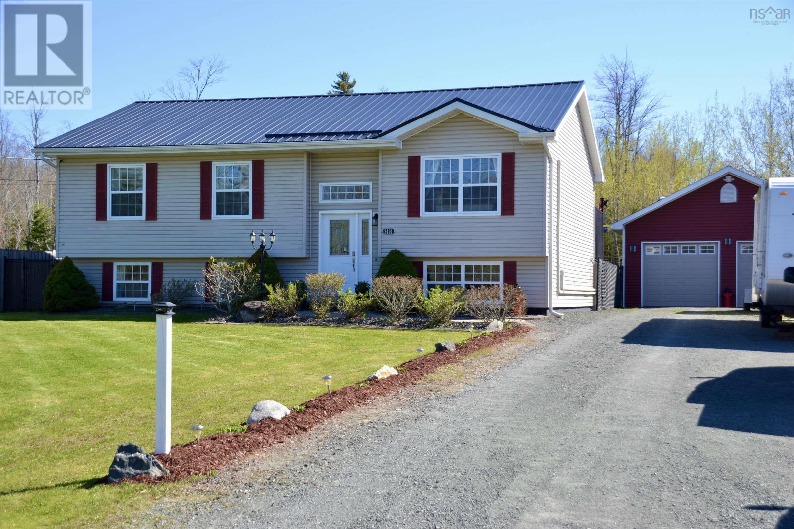 Property at 2401 Truro Road image 2