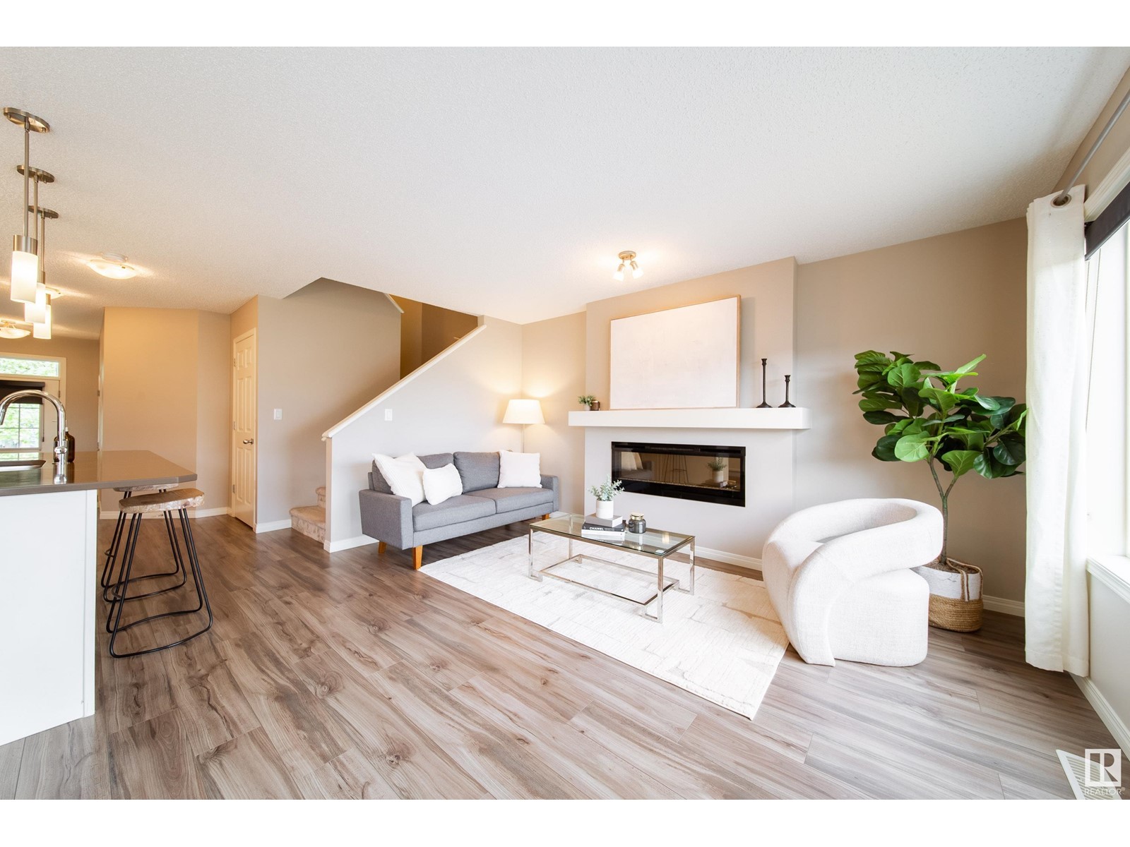 7705 24 Av Sw, Edmonton, Alberta  T6X 1S6 - Photo 4 - E4436556