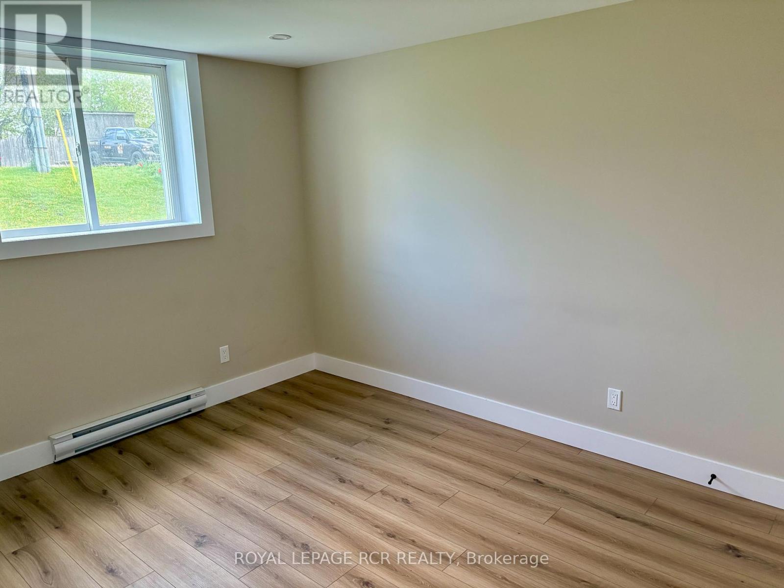 504 Andrew Street, Shelburne, Ontario  L9V 2Z1 - Photo 23 - X12061424