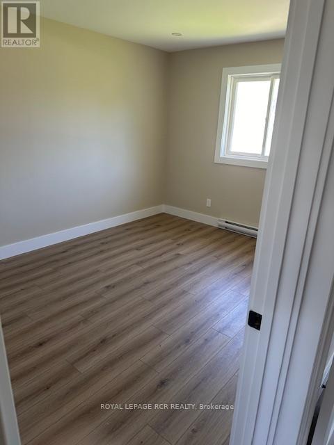 504 Andrew Street, Shelburne, Ontario  L9V 2Z1 - Photo 10 - X12061424