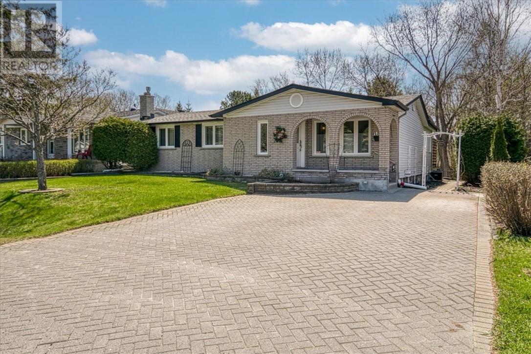 Property at 1809 Rutherglen Crescent image 1