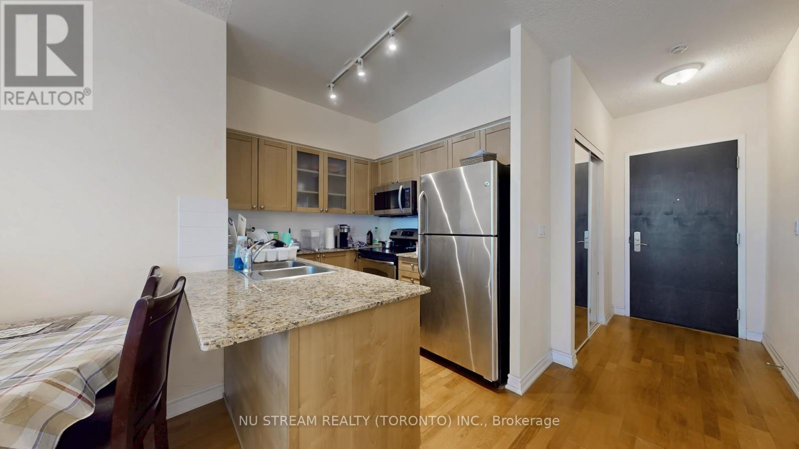 3101 - 761 Bay Street, Toronto, Ontario  M5G 2R2 - Photo 12 - C12150333