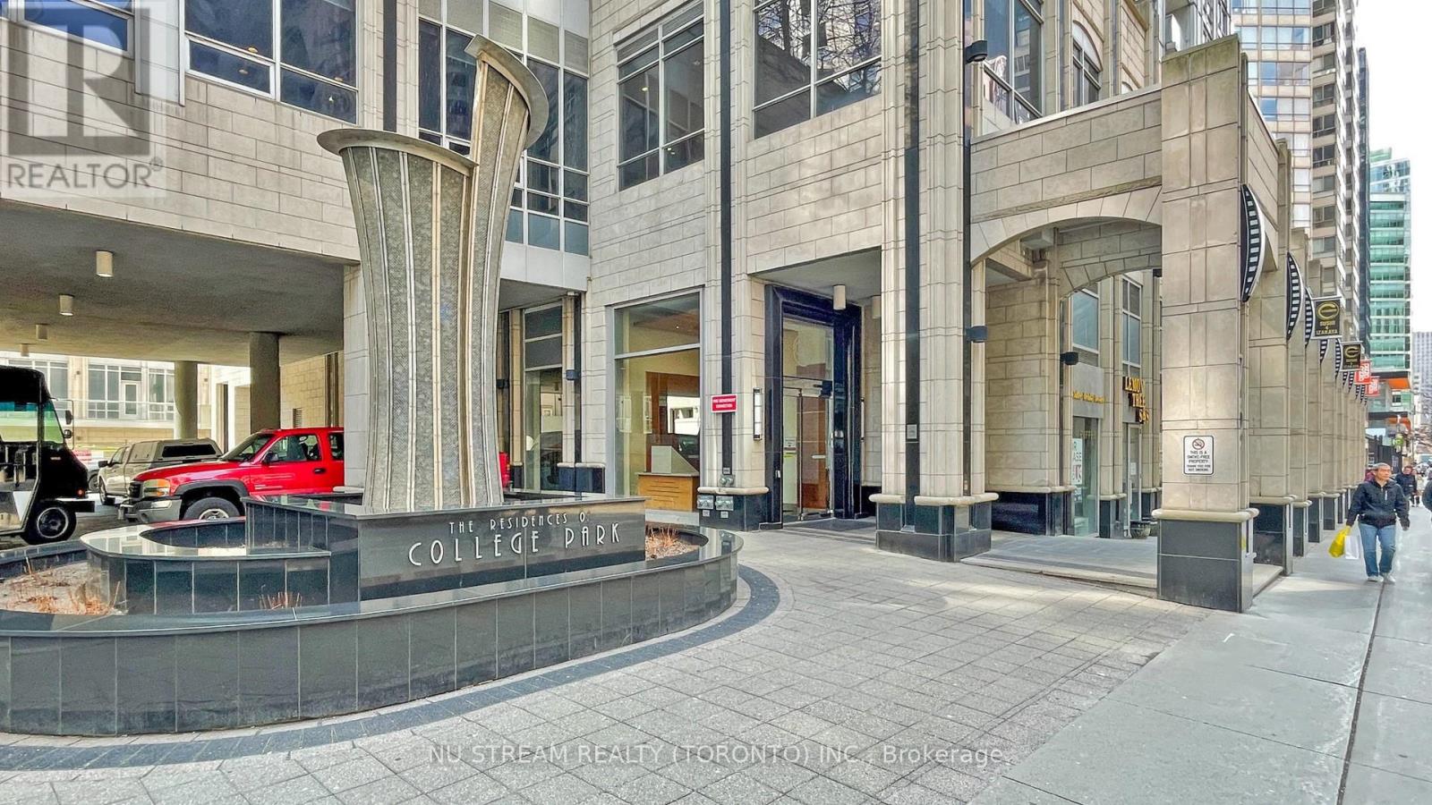 3101 - 761 Bay Street, Toronto, Ontario  M5G 2R2 - Photo 3 - C12150333
