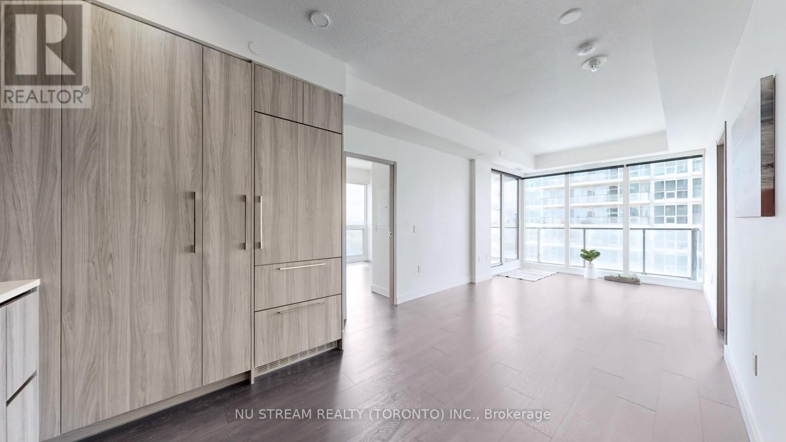 1506 - 95 MCMAHON DRIVE, Toronto, Ontario