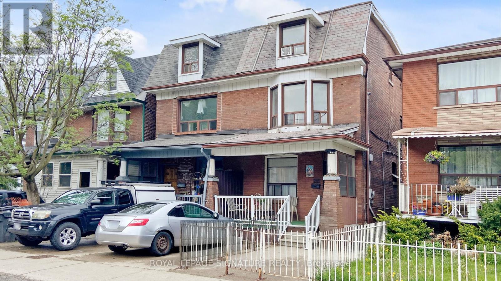 253 GLADSTONE AVENUE, Toronto, Ontario