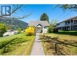 809 DAVIES Street, nelson, British Columbia