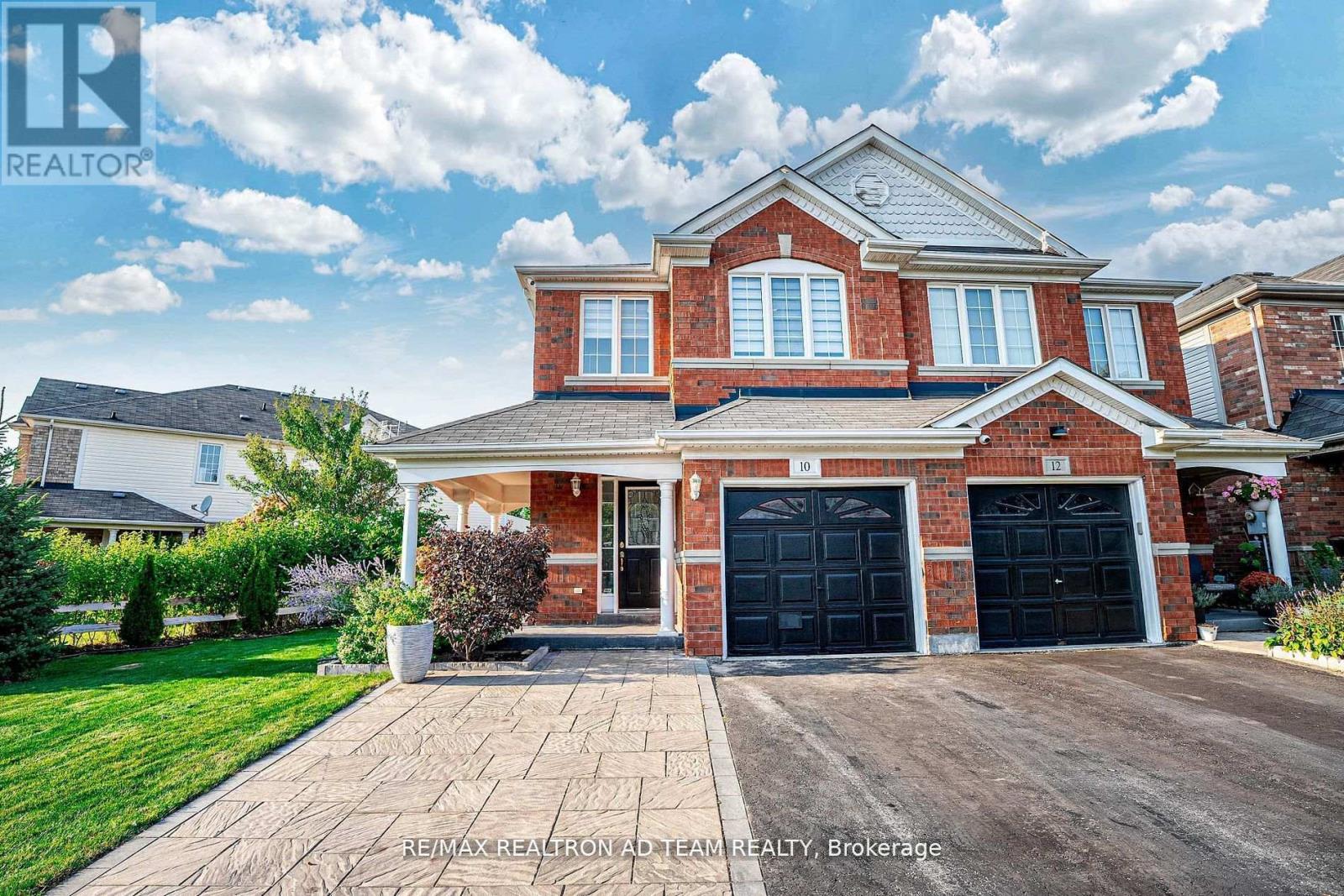 Property at 10 TOZER CRESCENT image 3