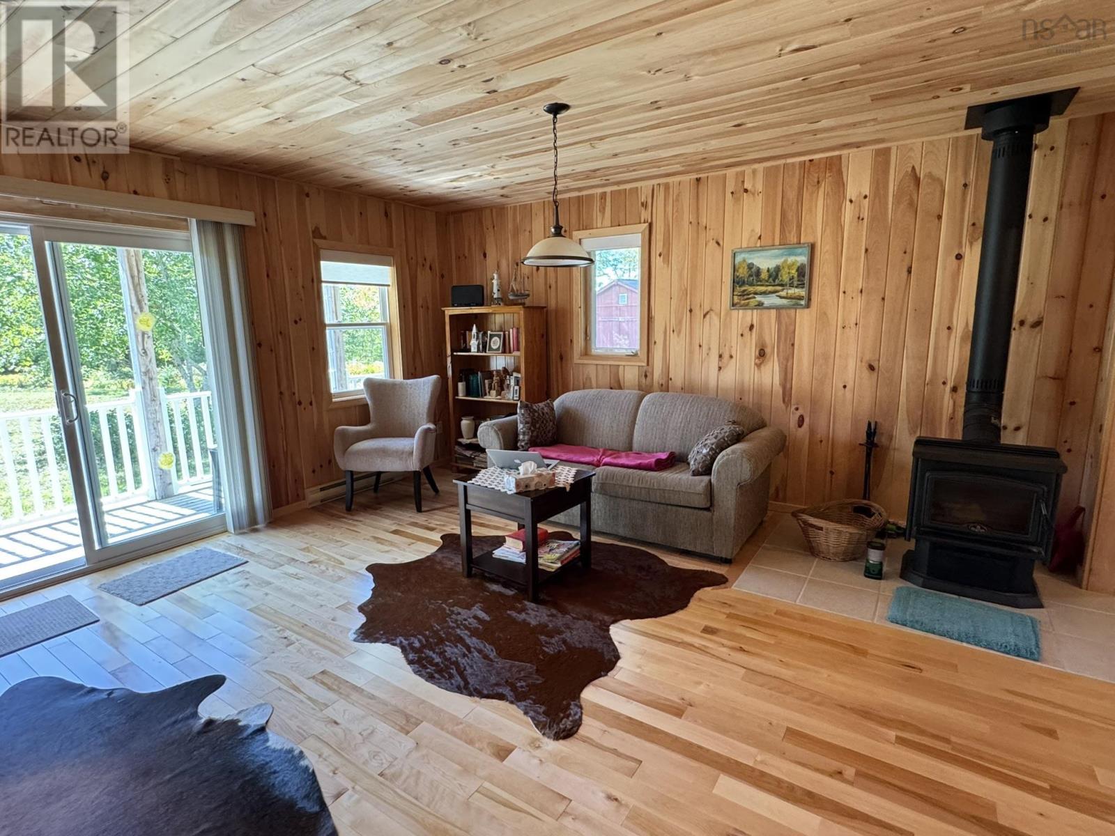 87 Somerset Drive, East Sable River, Nova Scotia  B0T 1V0 - Photo 8 - 202511109