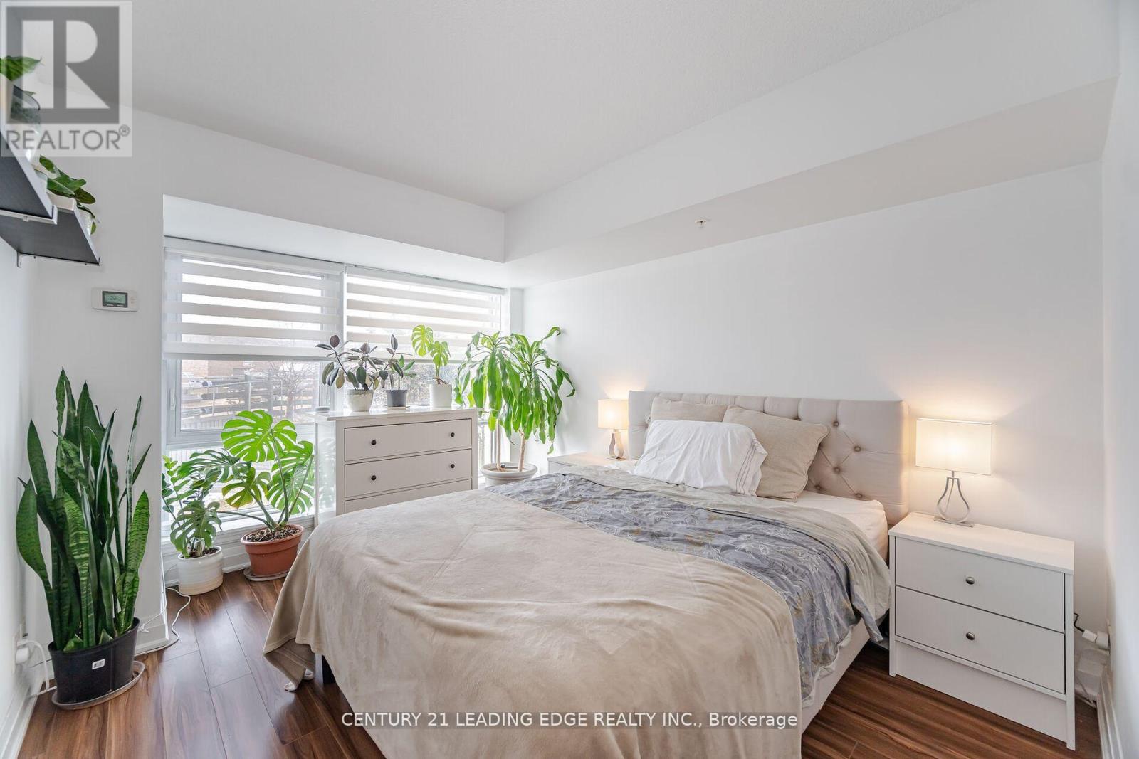 108 - 24 Woodstream Boulevard, Vaughan, Ontario  L4L 8C4 - Photo 11 - N12150316