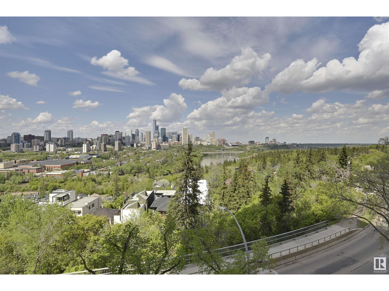 #503 10035 Saskatchewan Dr Nw, Edmonton, Alberta  T6E 4R4 - Photo 43 - E4433924