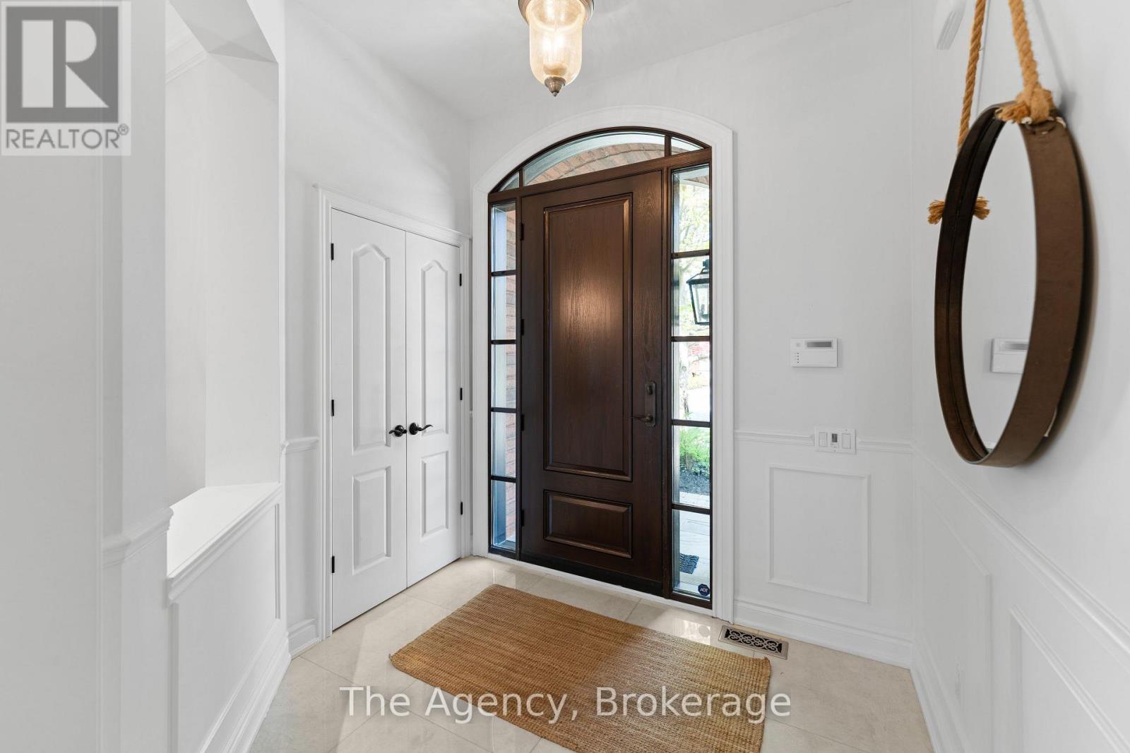 Property at 138 TAWNY CRESCENT image 4