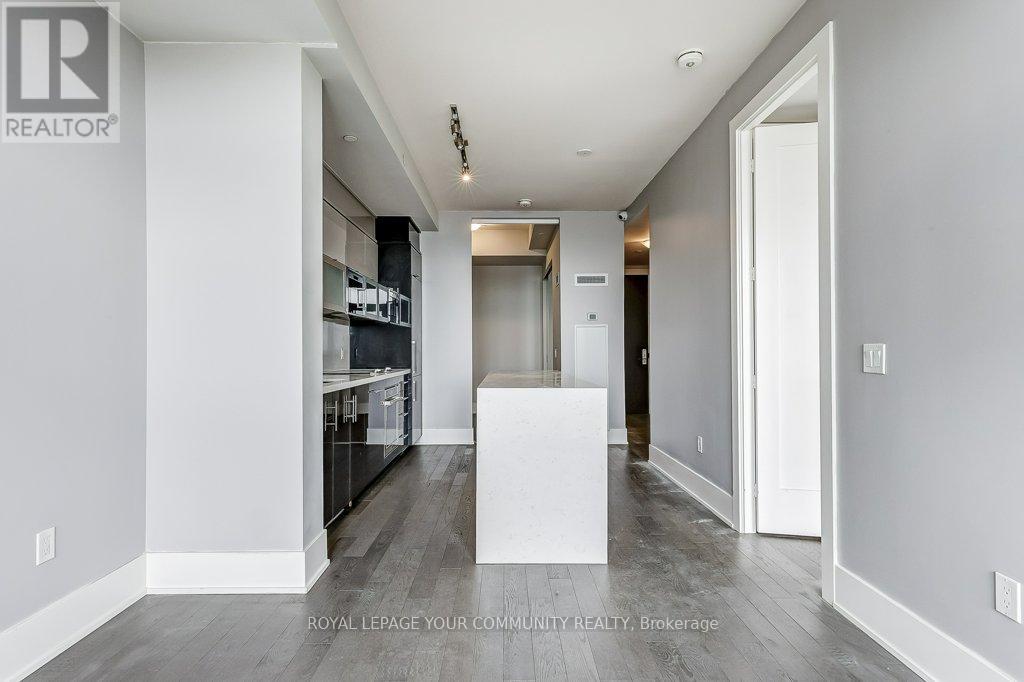 2712 - 330 Richmond Street W, Toronto (Waterfront Communities), Ontario  M5V 1X2 - Photo 8 - C12147105