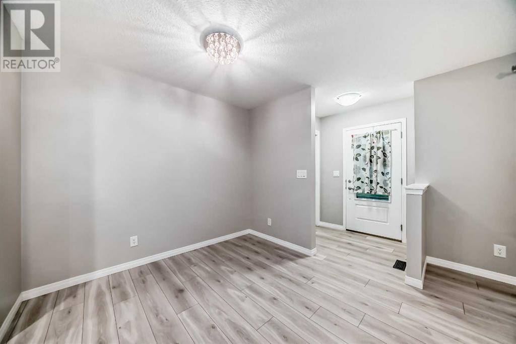1526 Carrington Boulevard Nw, Calgary, Alberta  T3P 1N5 - Photo 8 - A2220984