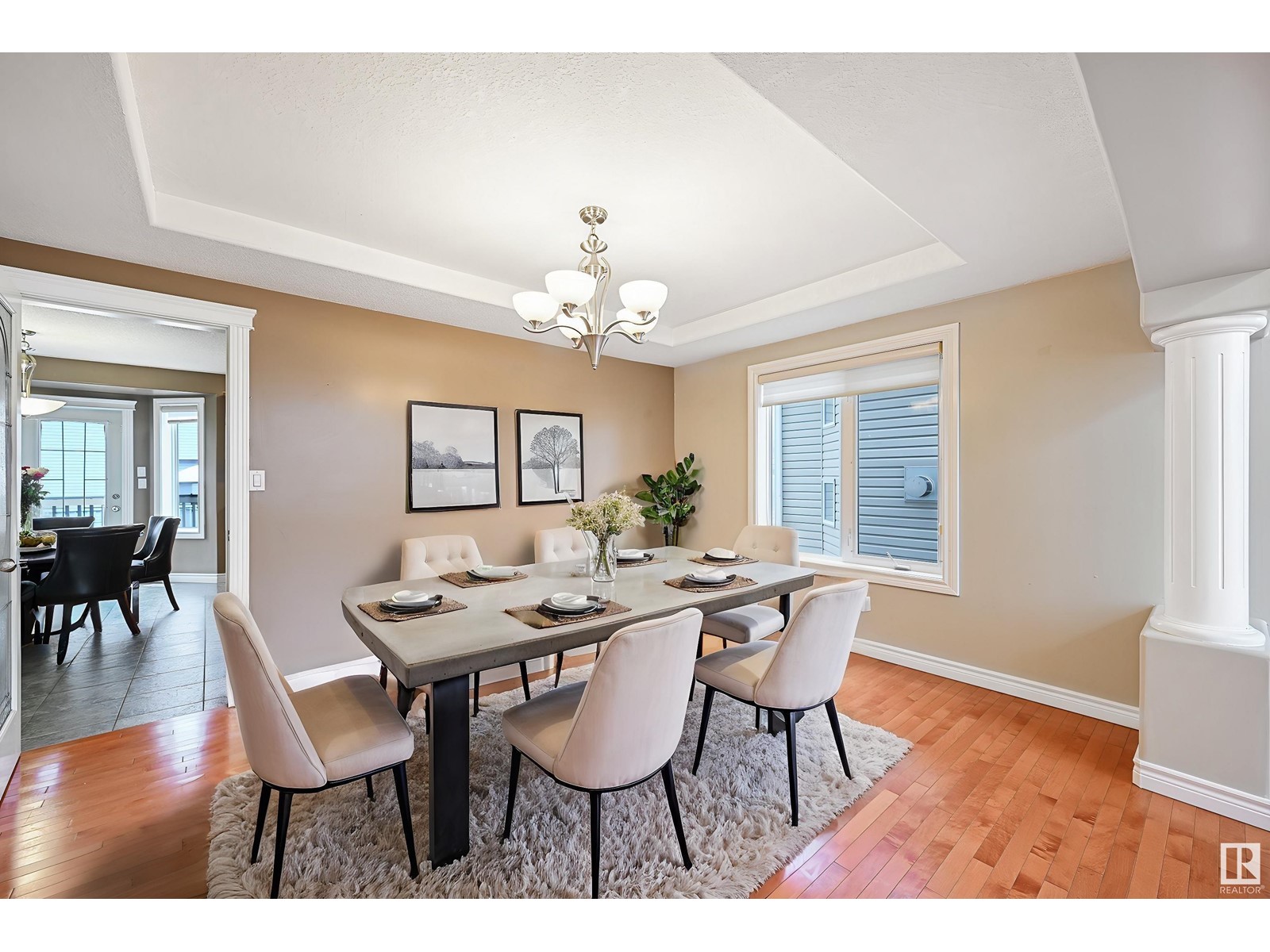 Property at 741 HALIBURTON CR NW image 4