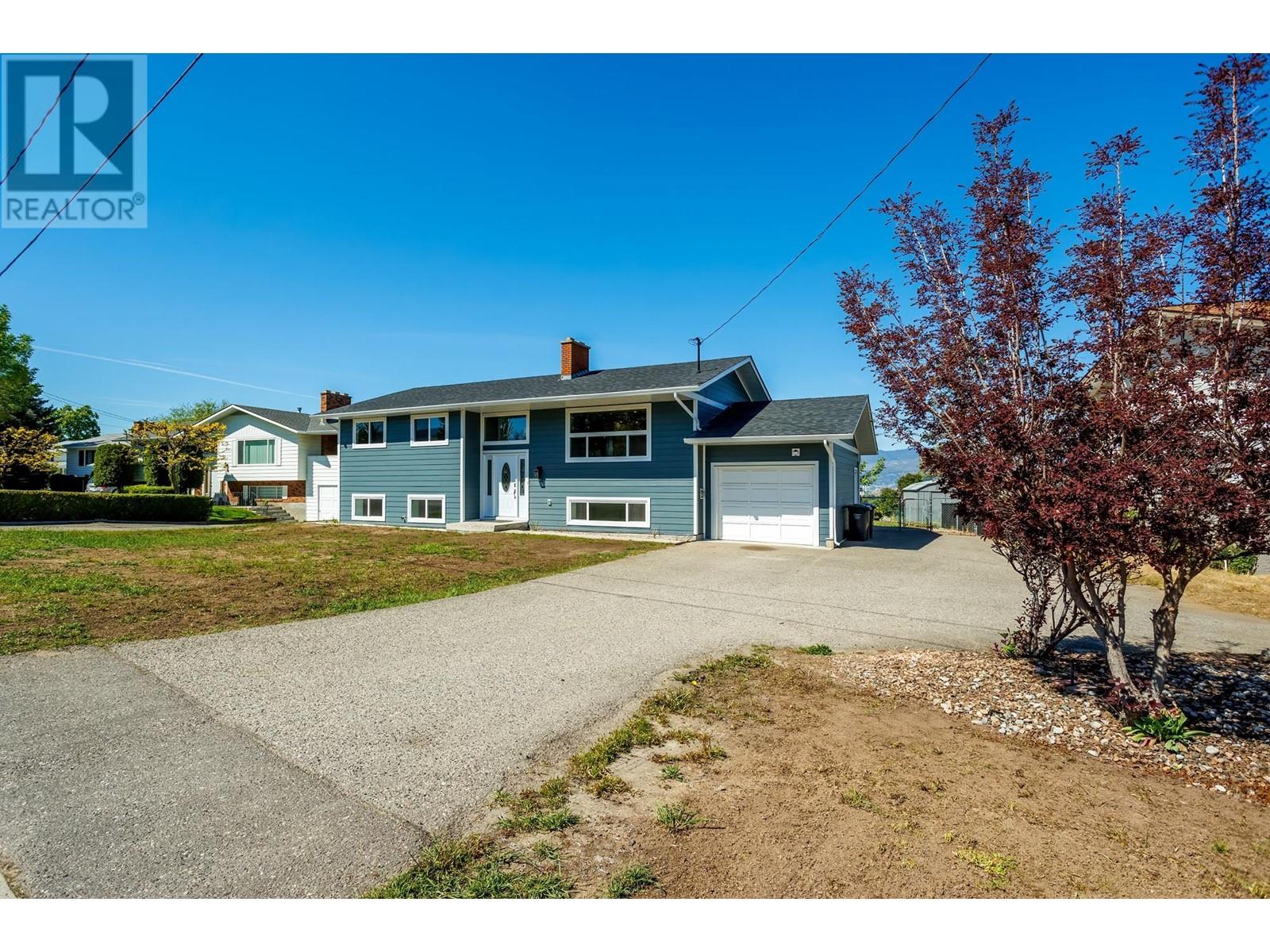 Property at 780 Dougall Road image 3