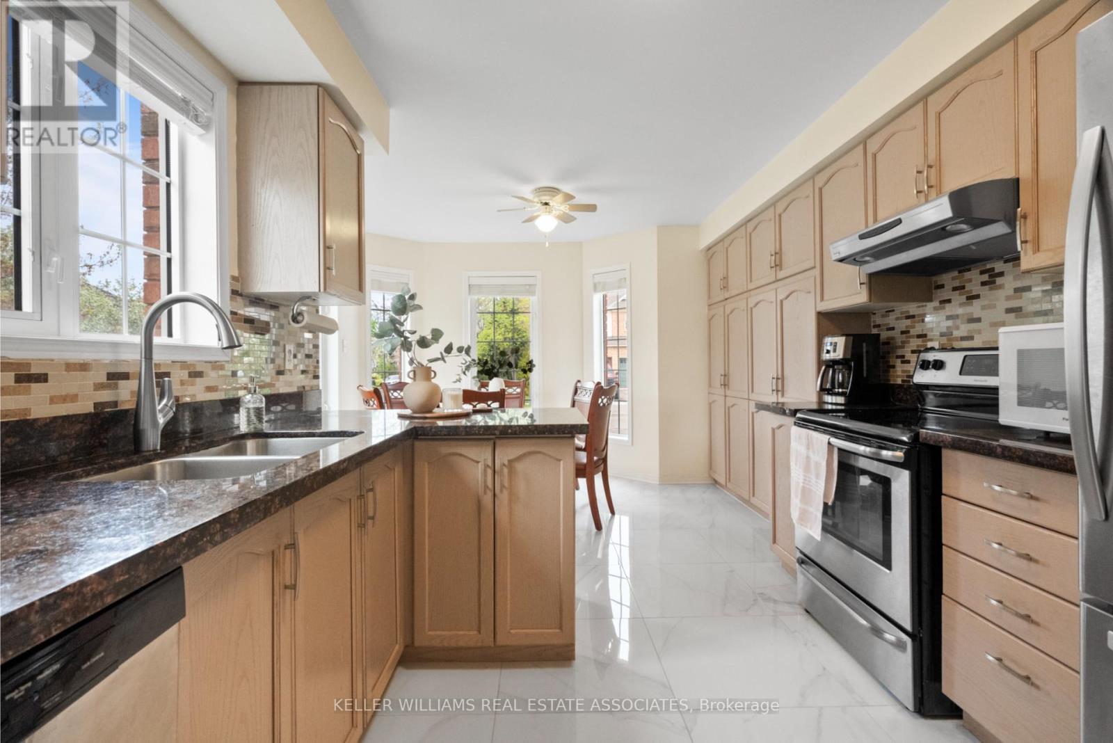 Property at 5554 LINWELL PLACE image 2