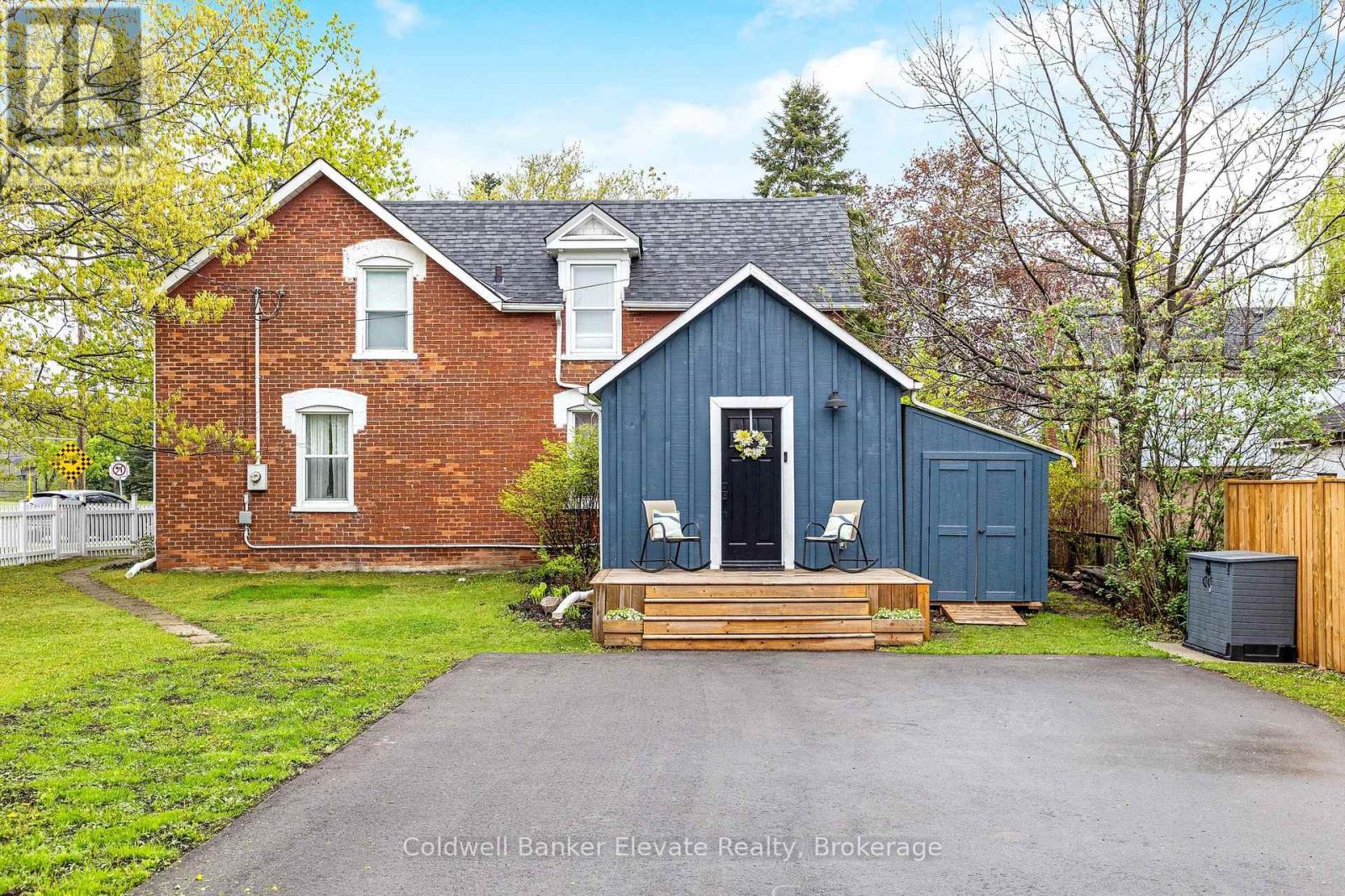 Property at 243 QUEEN STREET E image 1