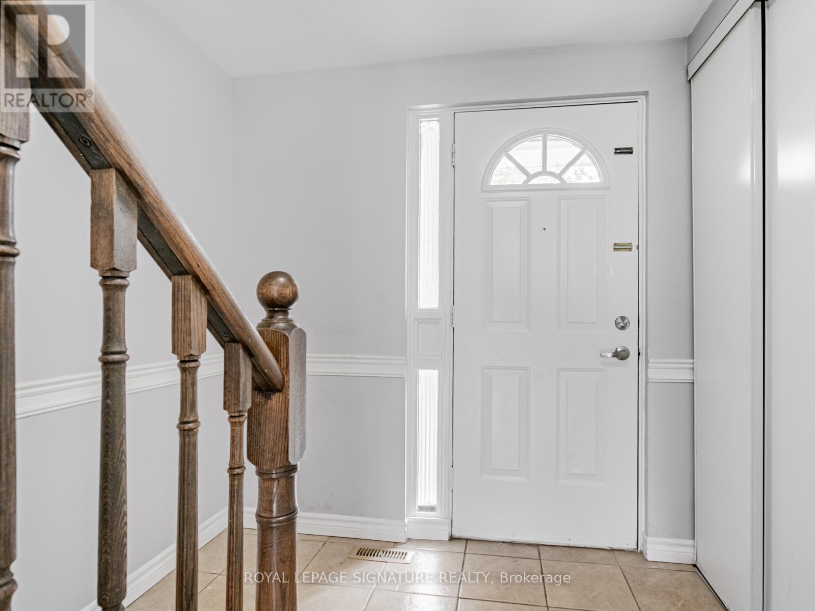 Property at 76 - 215 MISSISSAUGA VALLEY BOULEVARD image 5