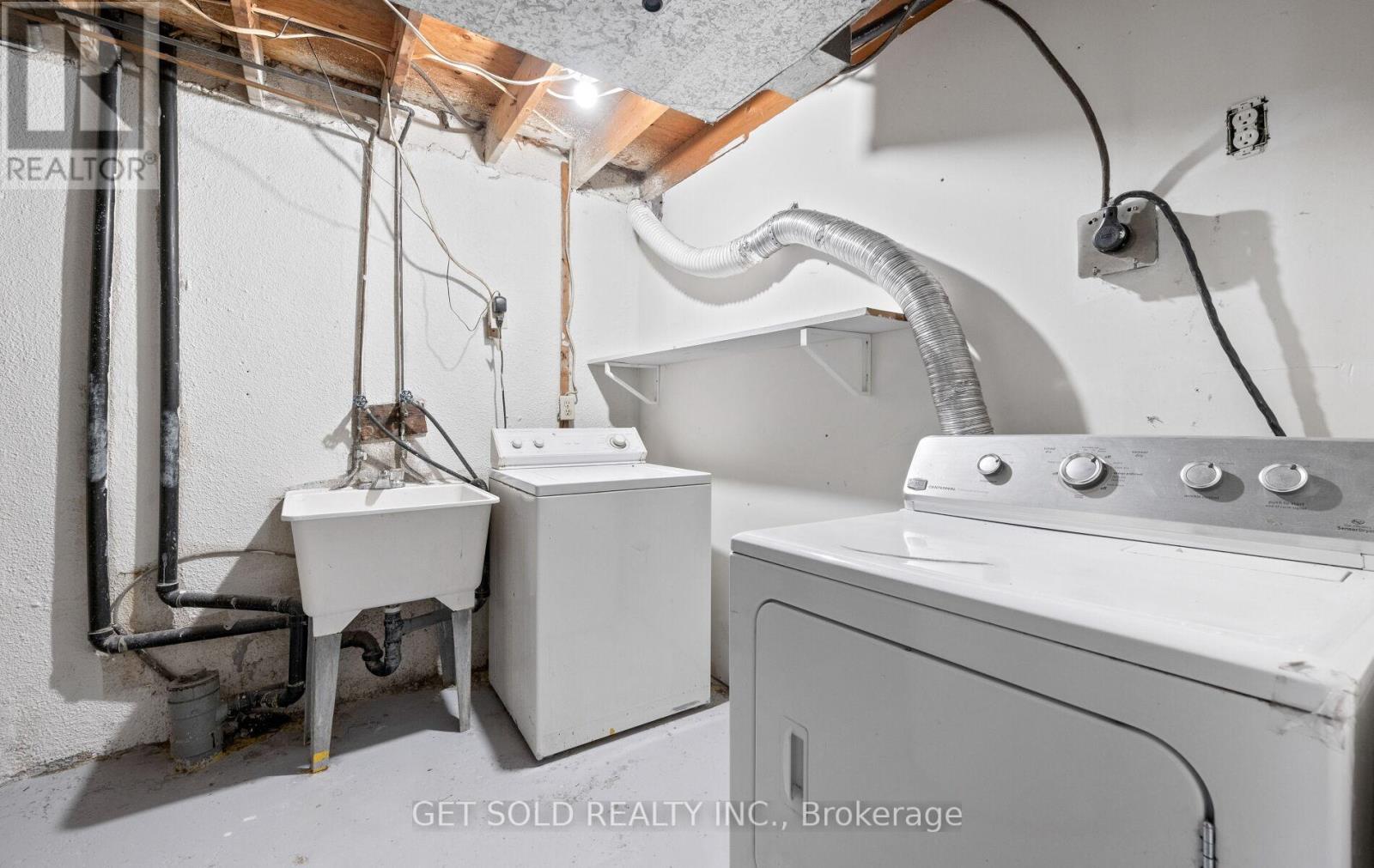 15 Wray Court, Toronto, Ontario  M9V 4K4 - Photo 37 - W12150412
