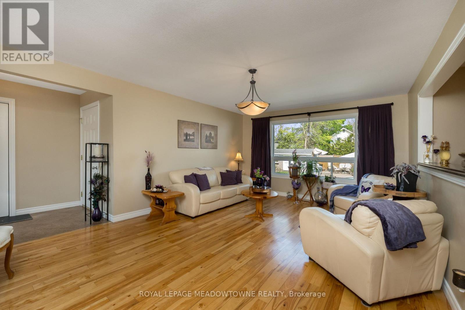 41 John Street, Halton Hills, Ontario  L7G 2J9 - Photo 6 - W12150466