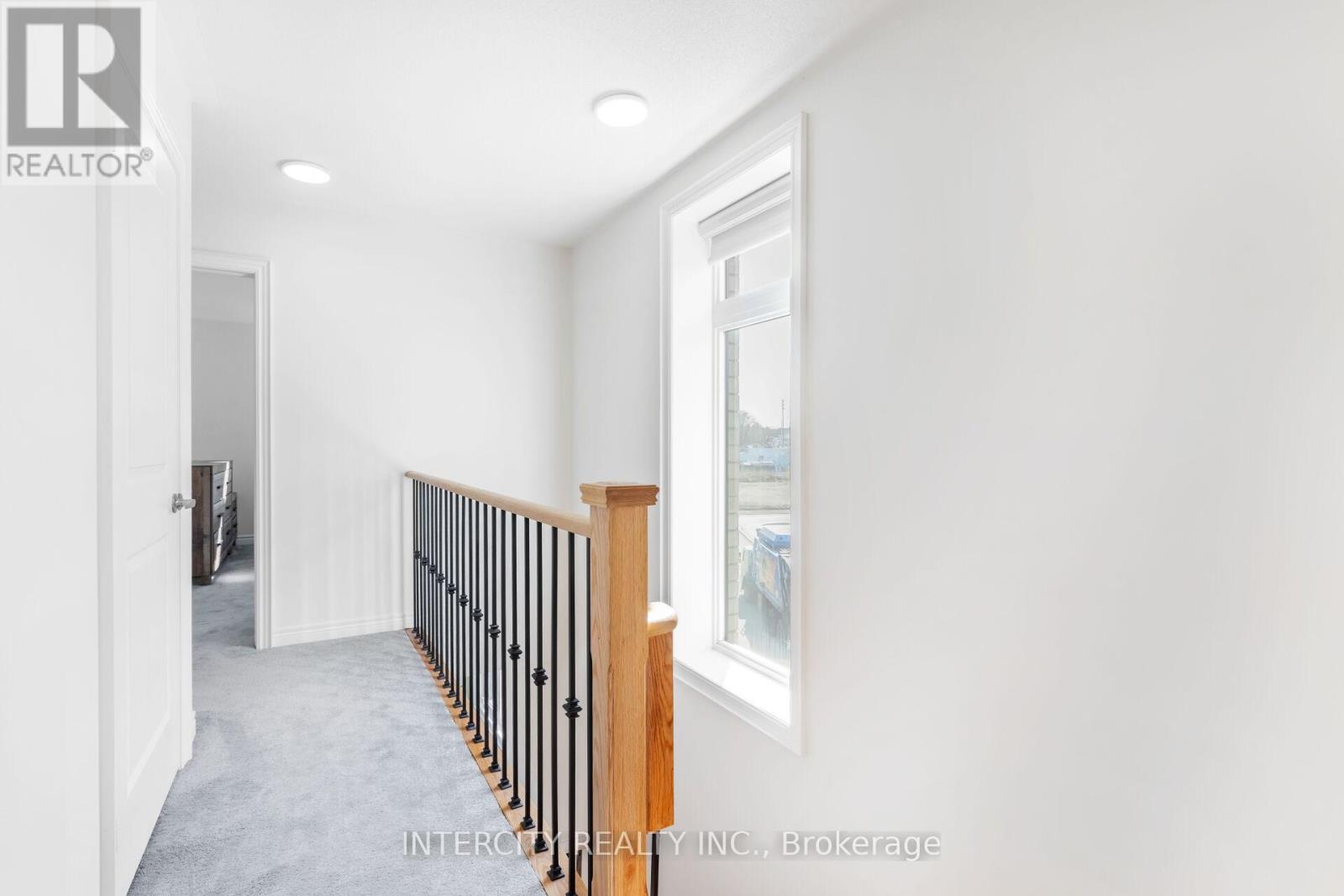 19 Queenpost Drive, Brampton (Credit Valley), Ontario  L6X 0B2 - Photo 37 - W12150471