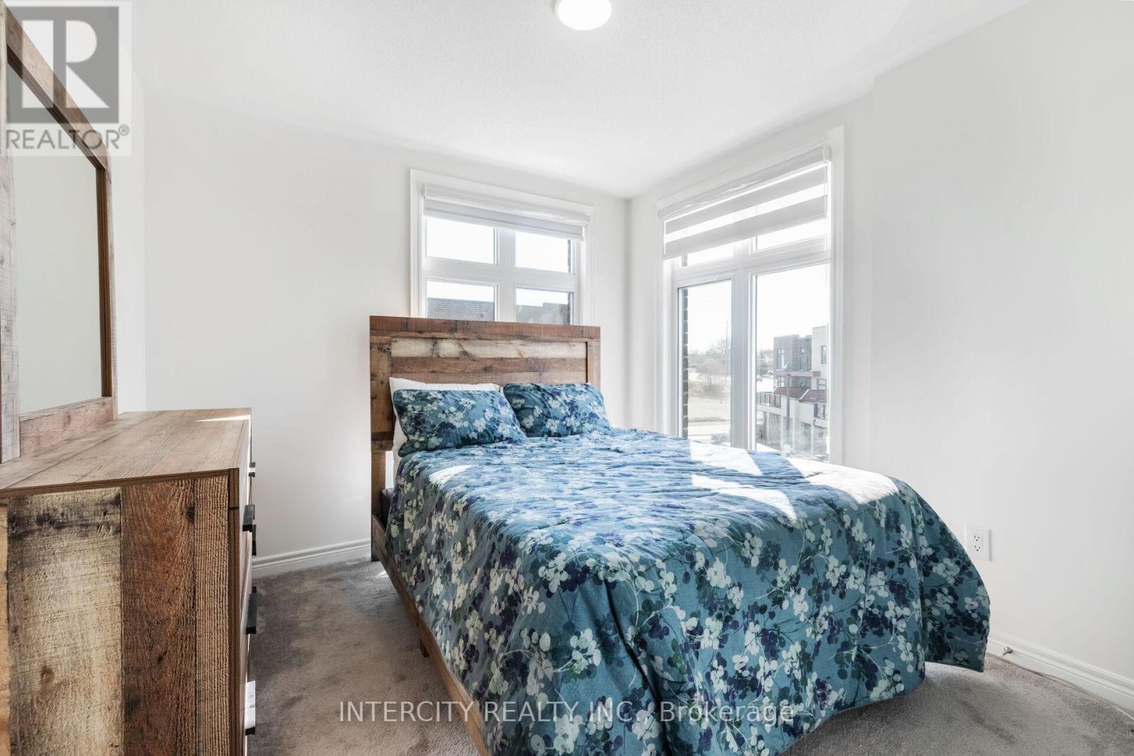 19 Queenpost Drive, Brampton (Credit Valley), Ontario  L6X 0B2 - Photo 38 - W12150471