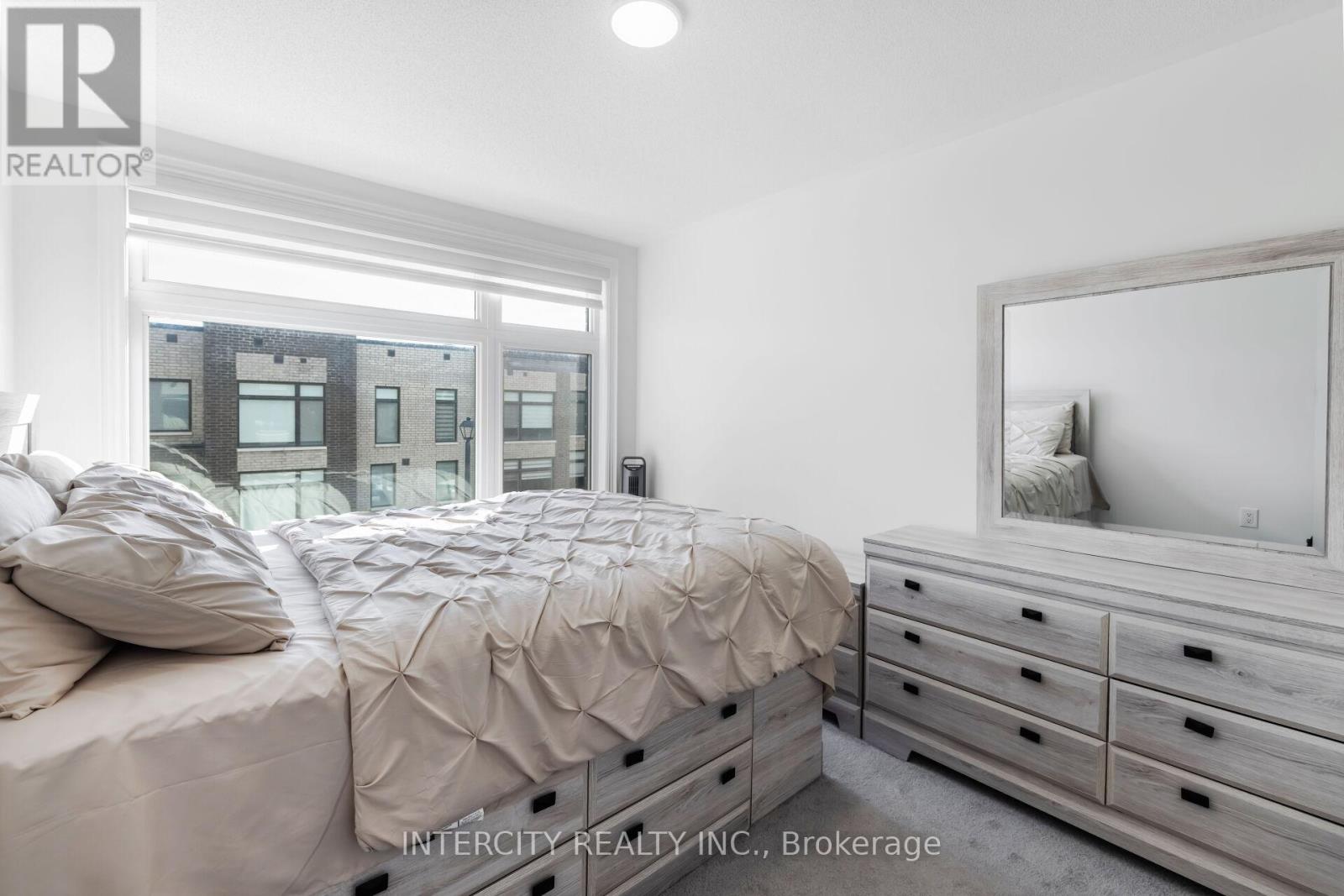 19 Queenpost Drive, Brampton (Credit Valley), Ontario  L6X 0B2 - Photo 42 - W12150471