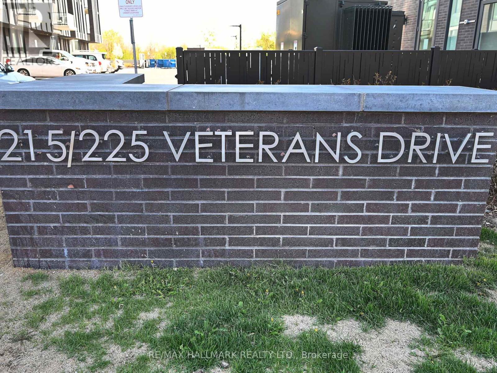 Property at 707 - 225 VETERANS DRIVE image 1