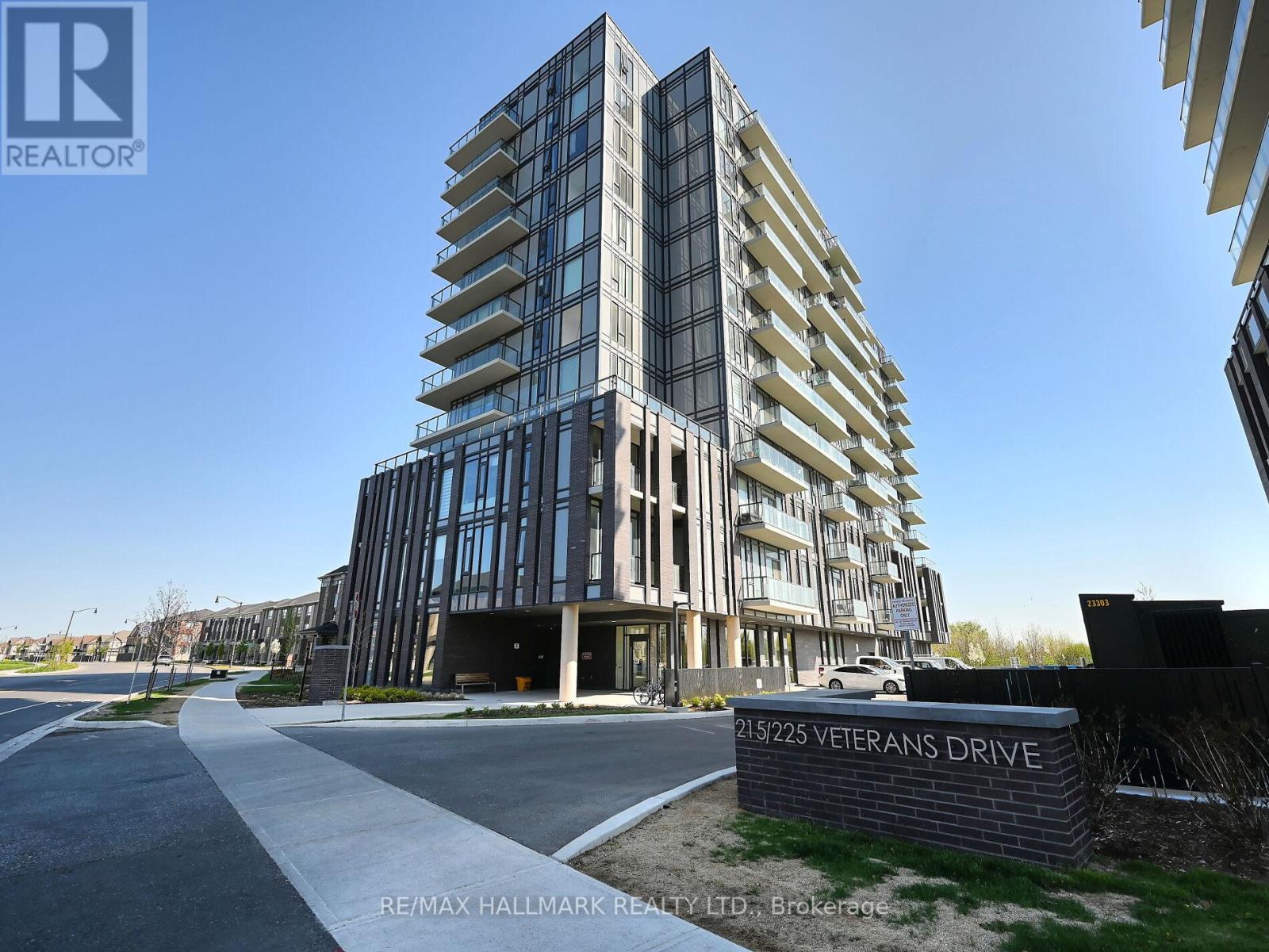 Property at 707 - 225 VETERANS DRIVE image 2