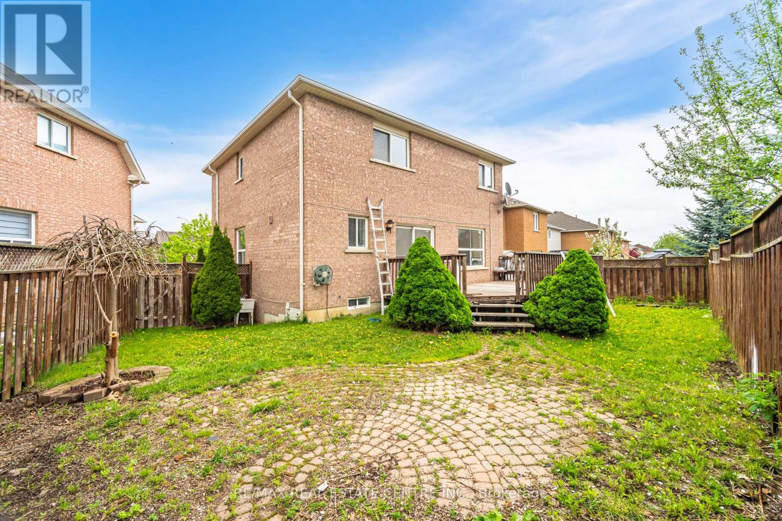 16 Mistycreek Crescent, Brampton, Ontario  L7A 3E8 - Photo 45 - W12150500