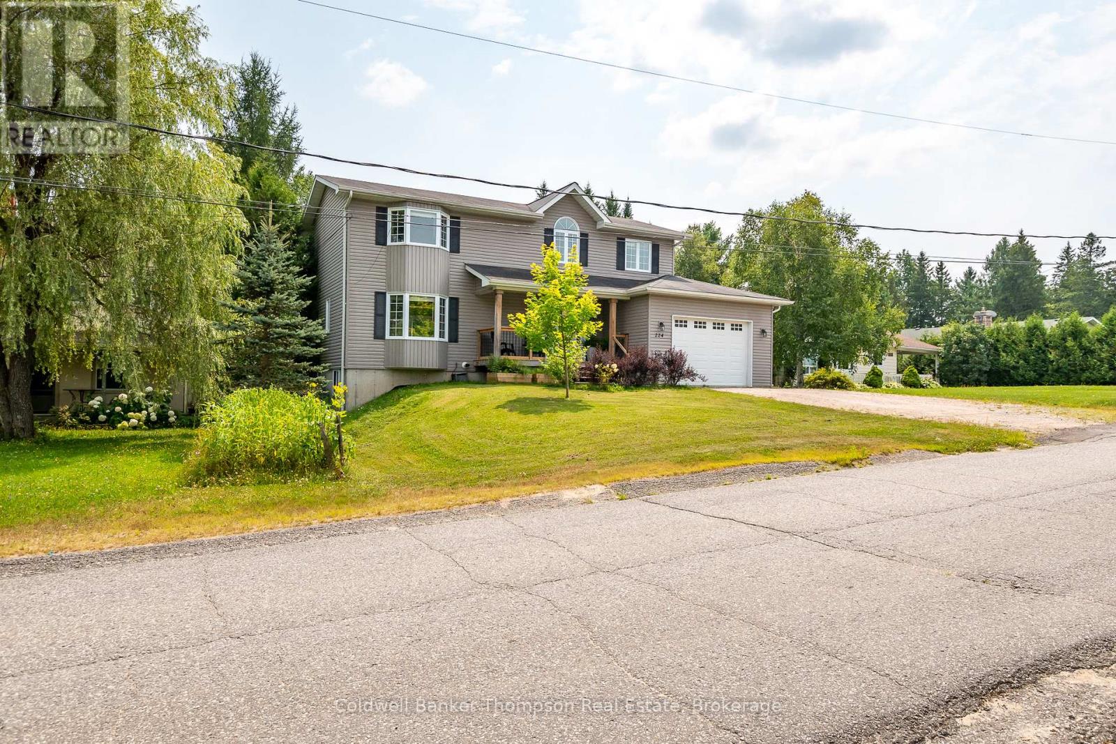 224 Queen Street, Burk's Falls, Ontario  P0A 1C0 - Photo 42 - X12150680