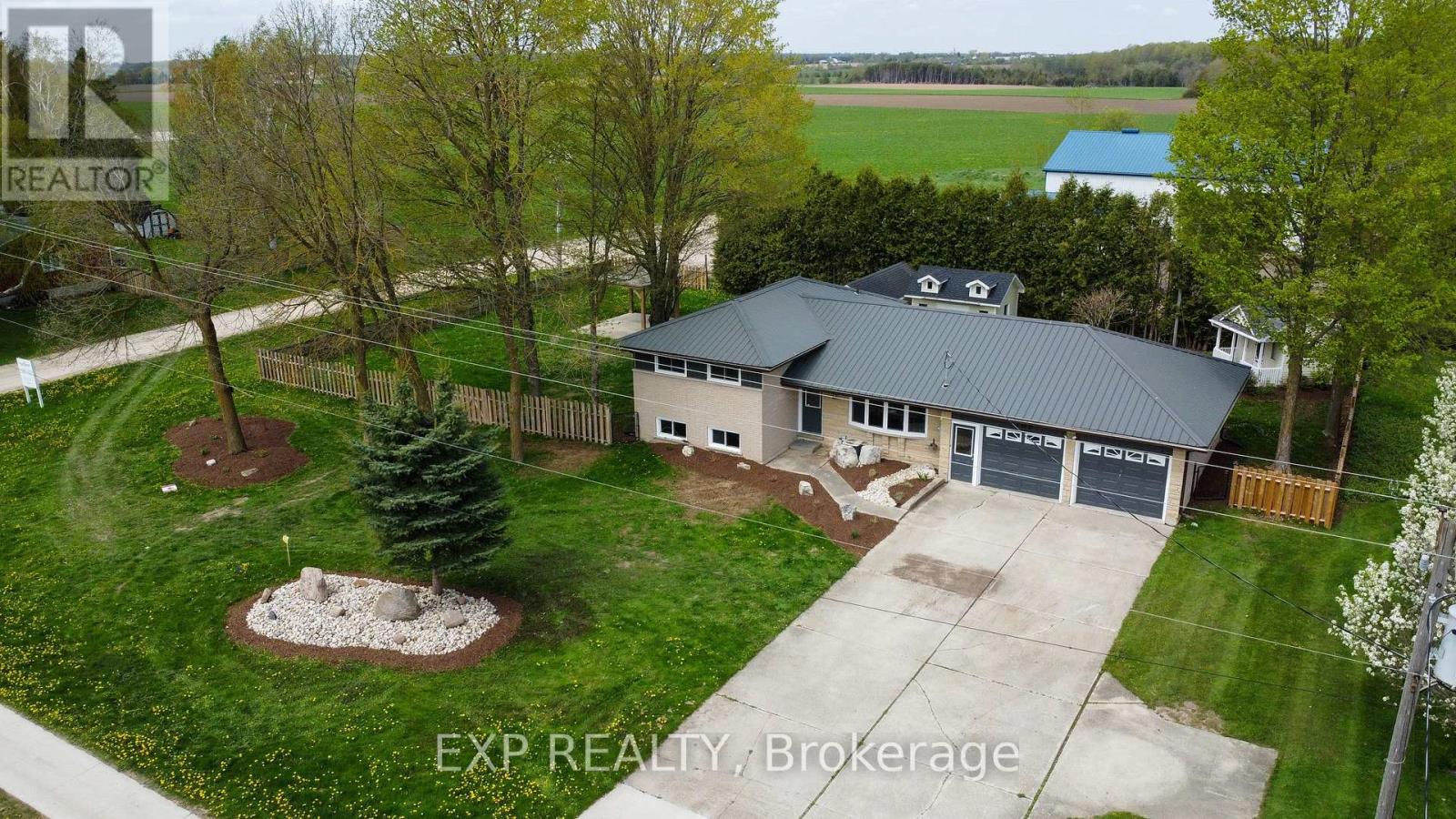 109 Mcgivern Street, Mapleton, Ontario  N0G 2K0 - Photo 39 - X12150445